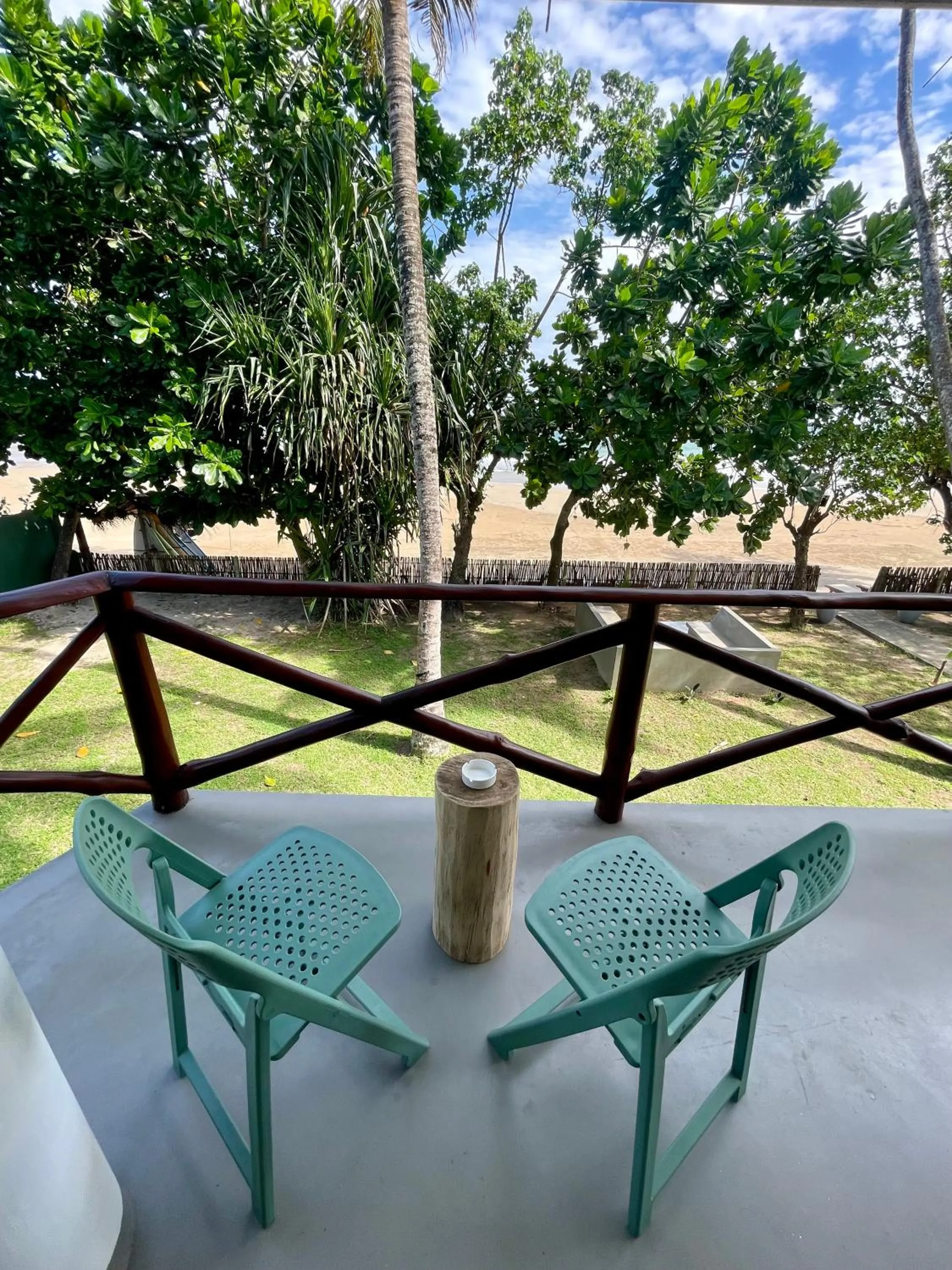 Day in Smeralda Resorts Dikwella