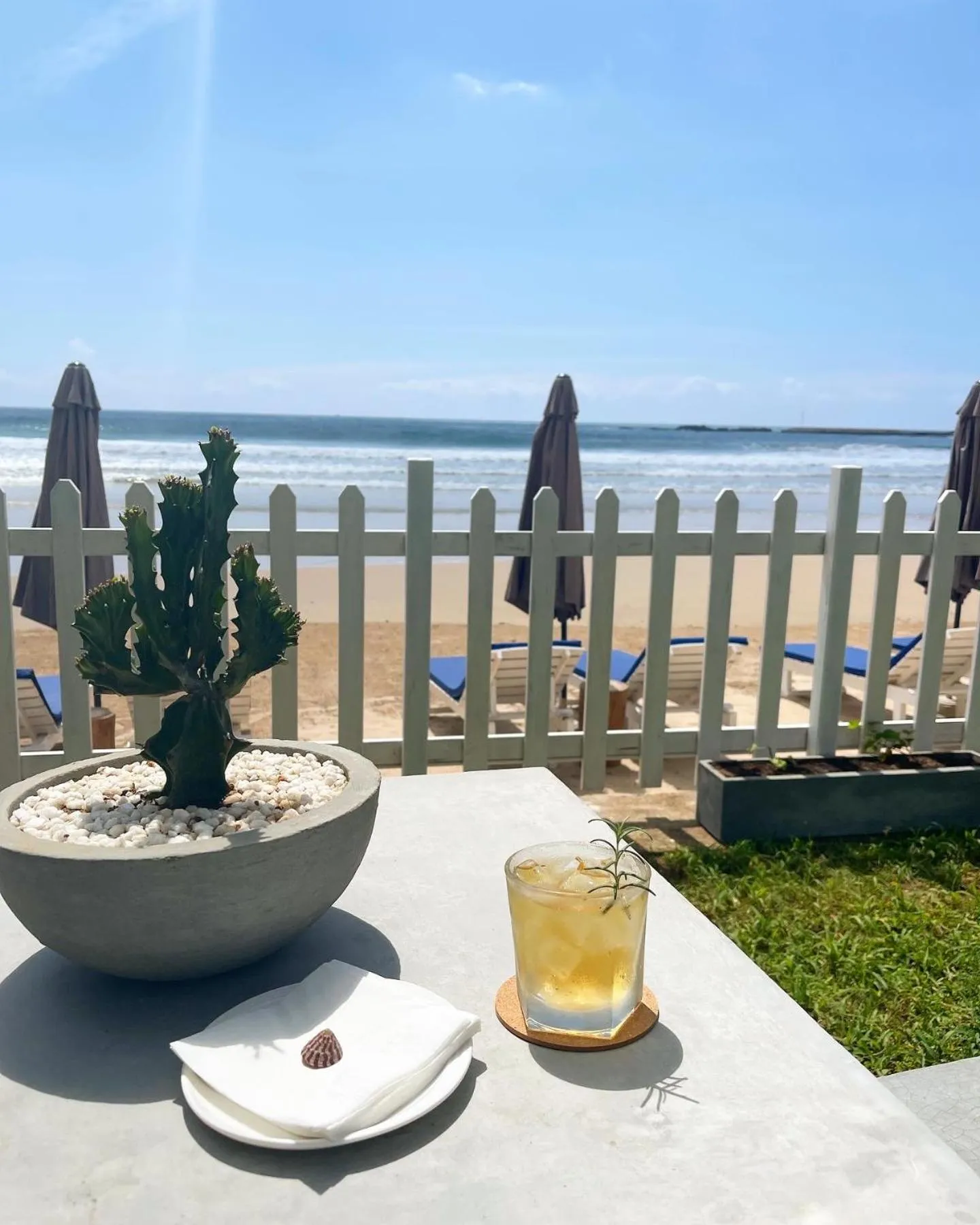 Food and drinks in Smeralda Resorts Dikwella