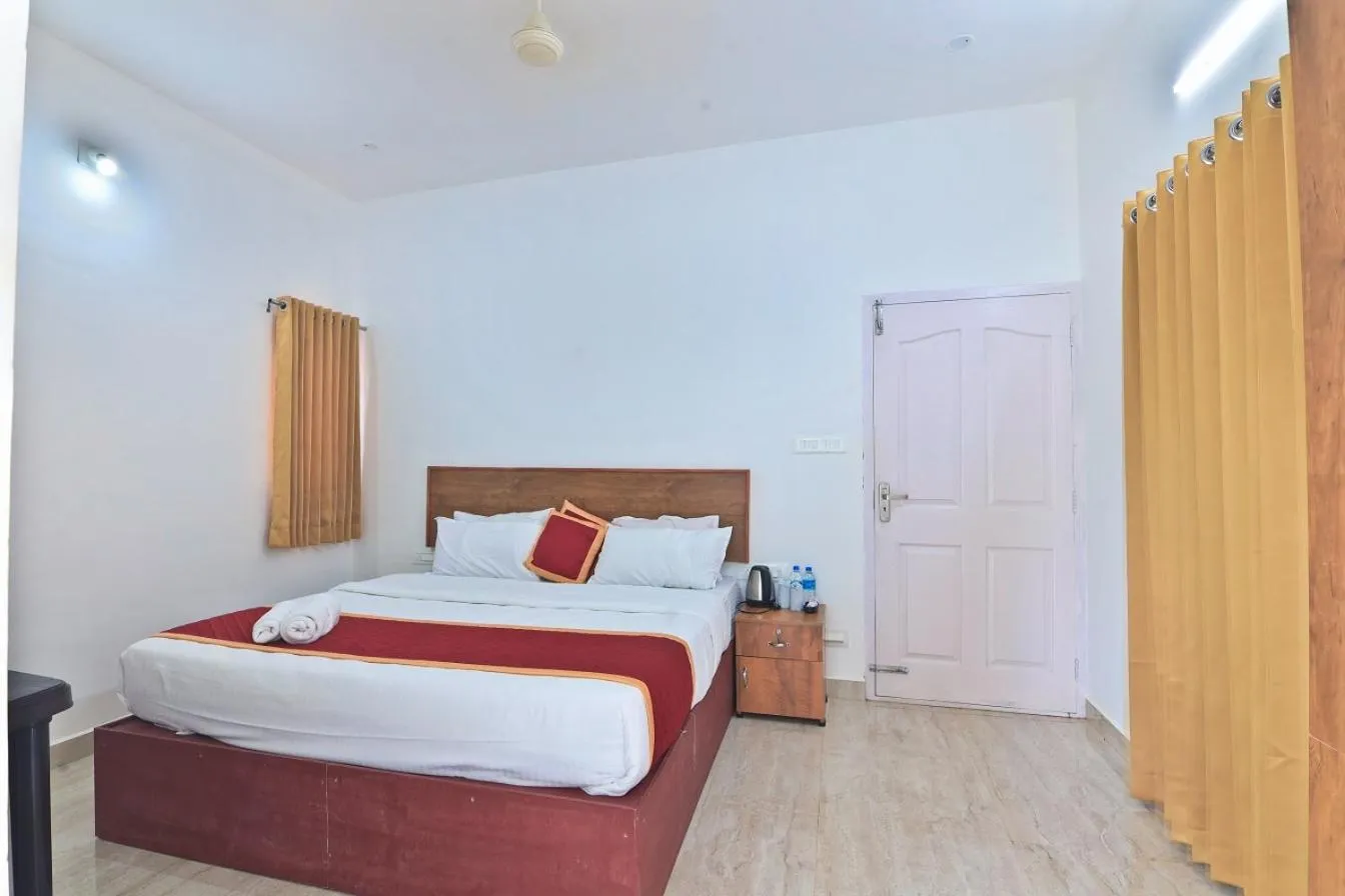 Bed in Vajra Ayurveda and Yoga Retreat