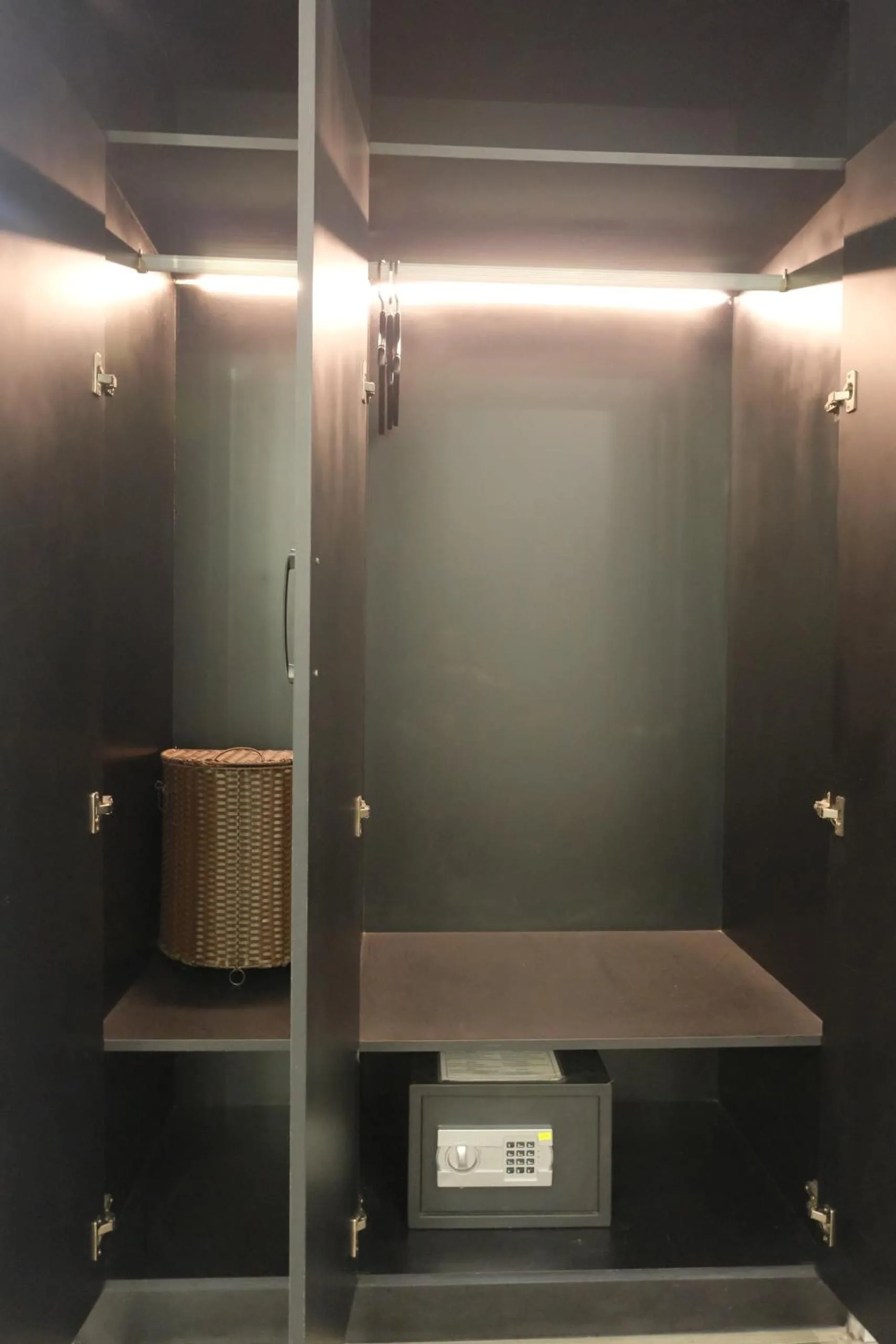 wardrobe in The Hotel Nicecy