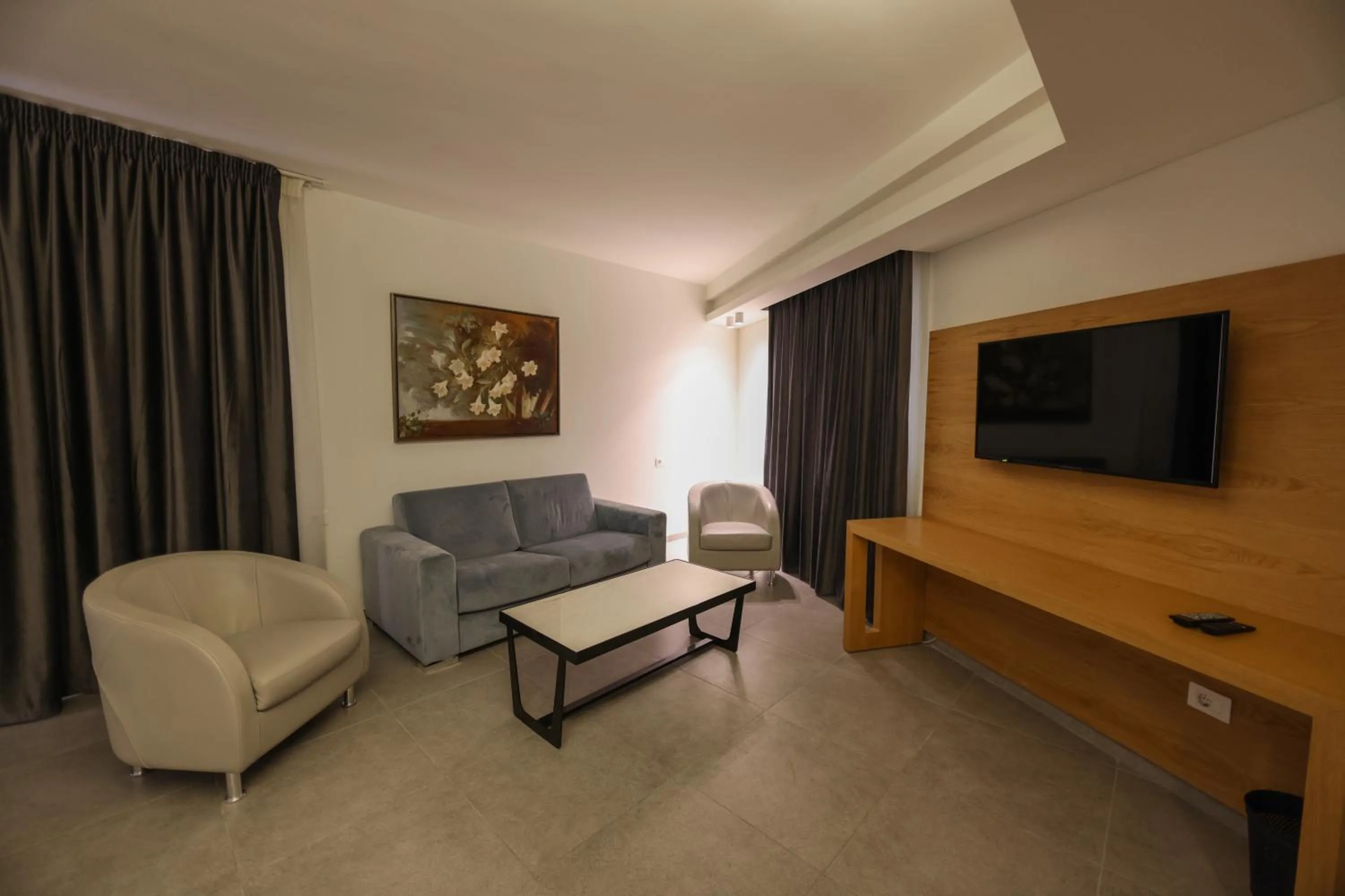 Living room in Majestic Byblos Grand Hotel