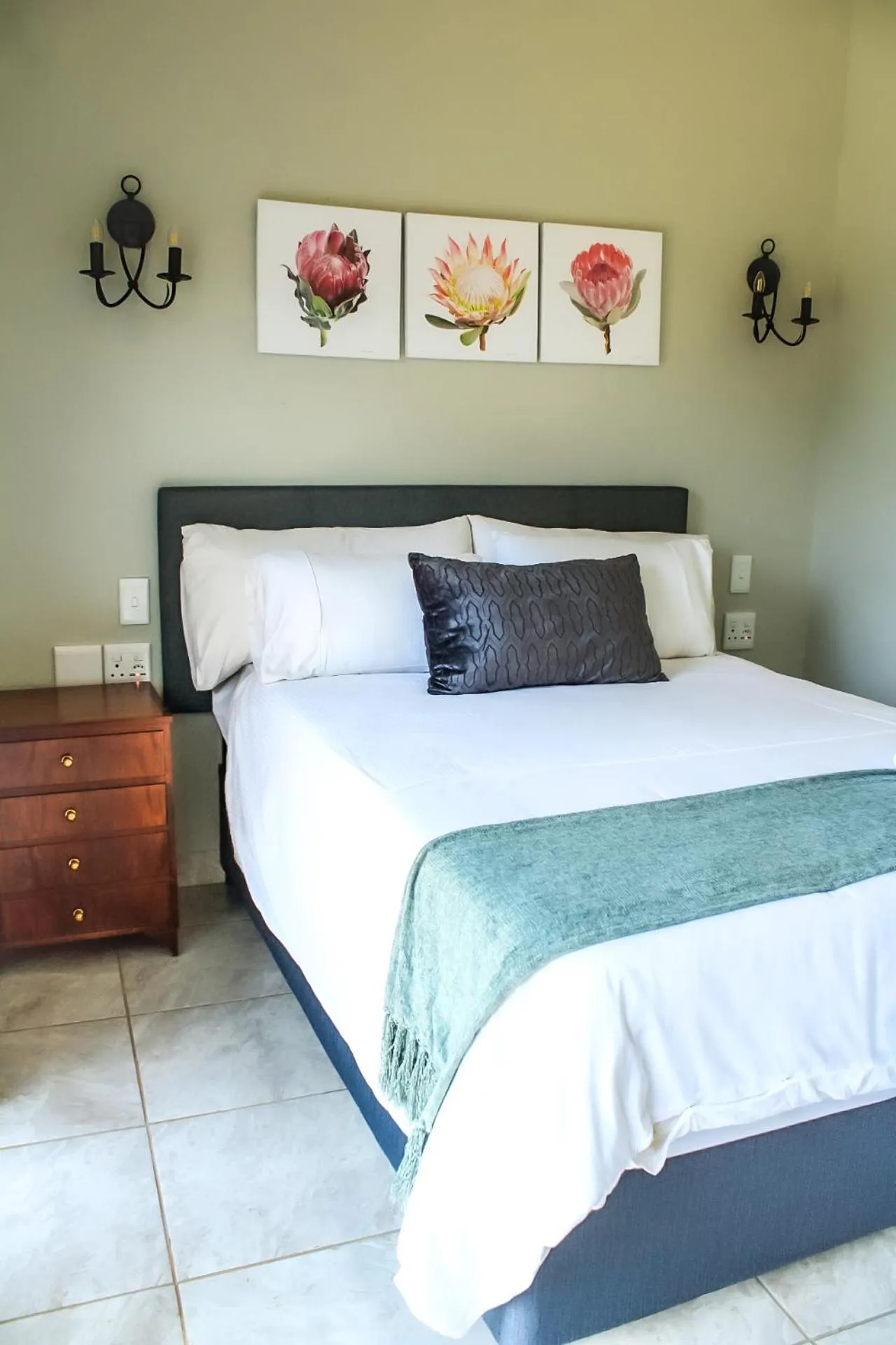 Bed in Harnham Mountain Lodge