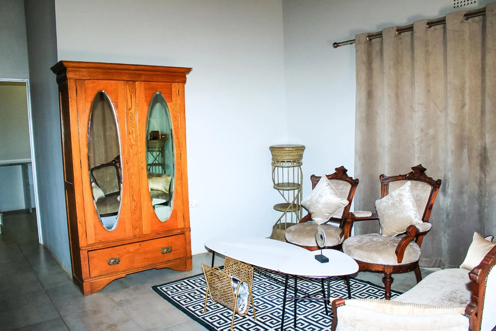 Harnham Mountain Lodge