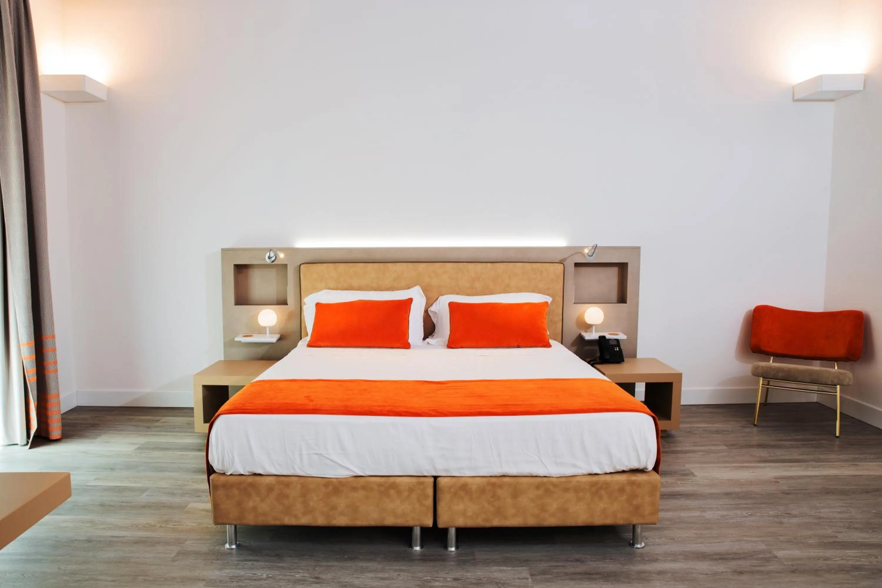 Photo of the whole room, Bed in Hotel Italia