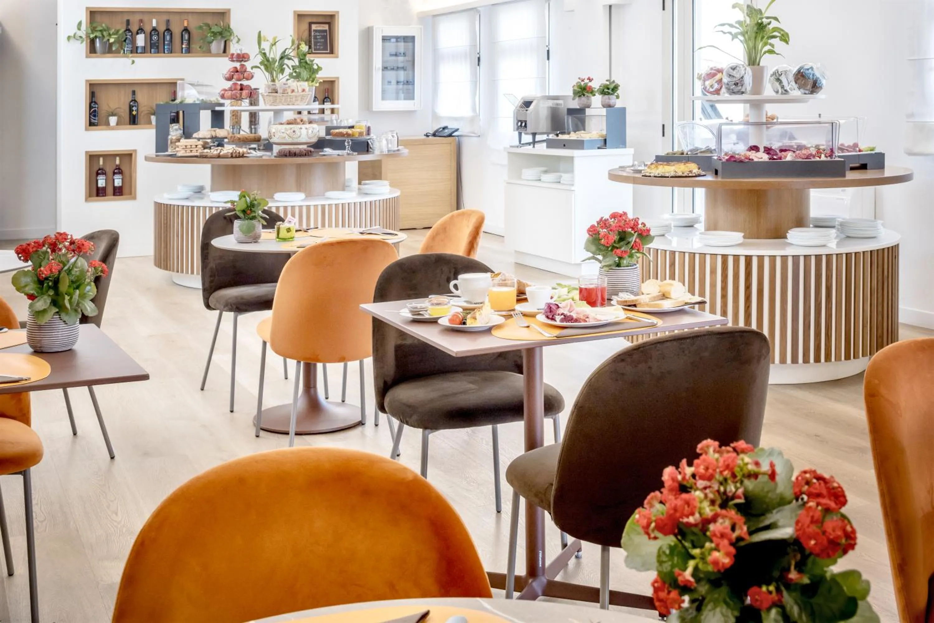 Breakfast in Hotel Italia