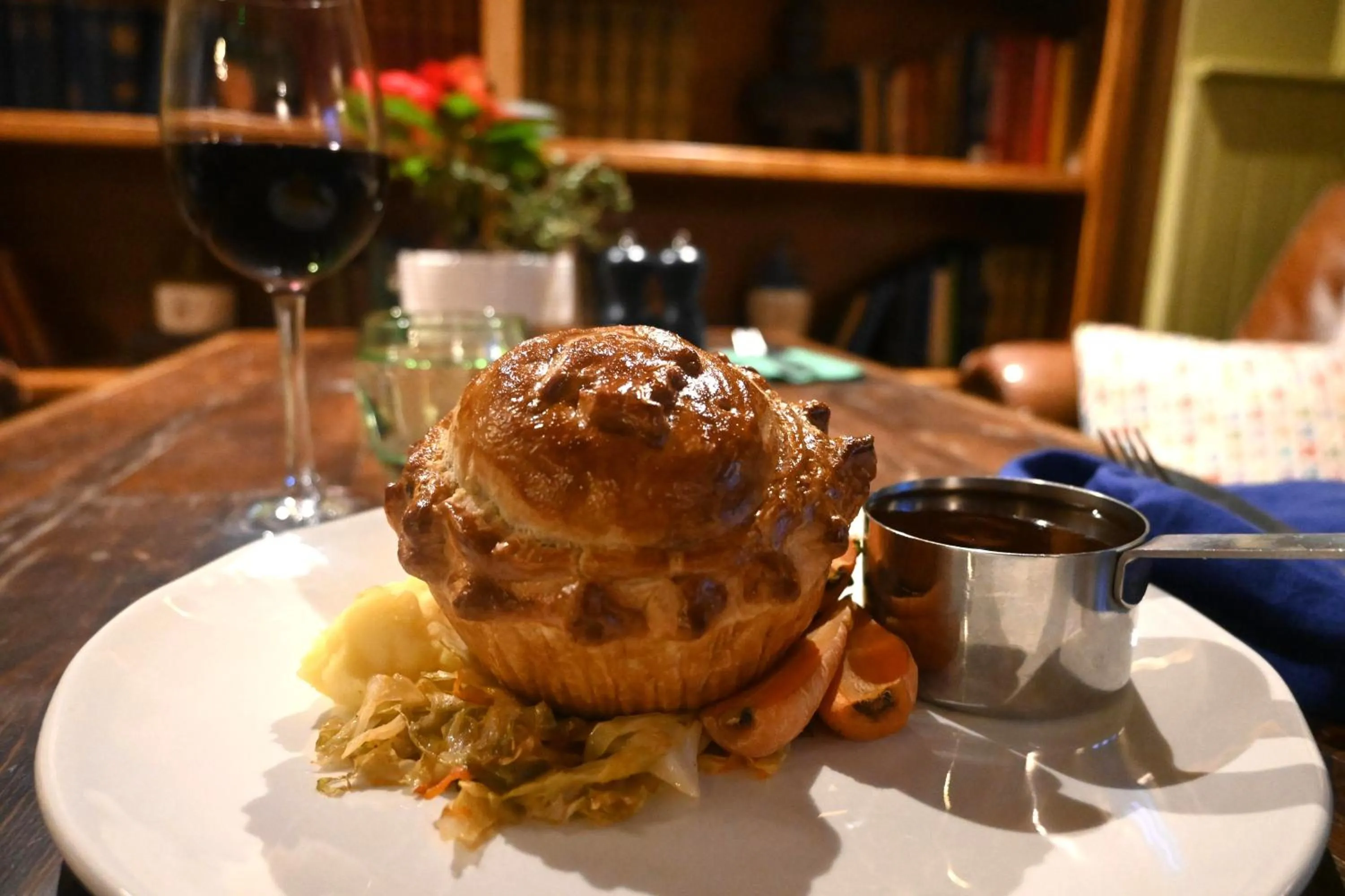 Restaurant/places to eat in The Duke on The Test