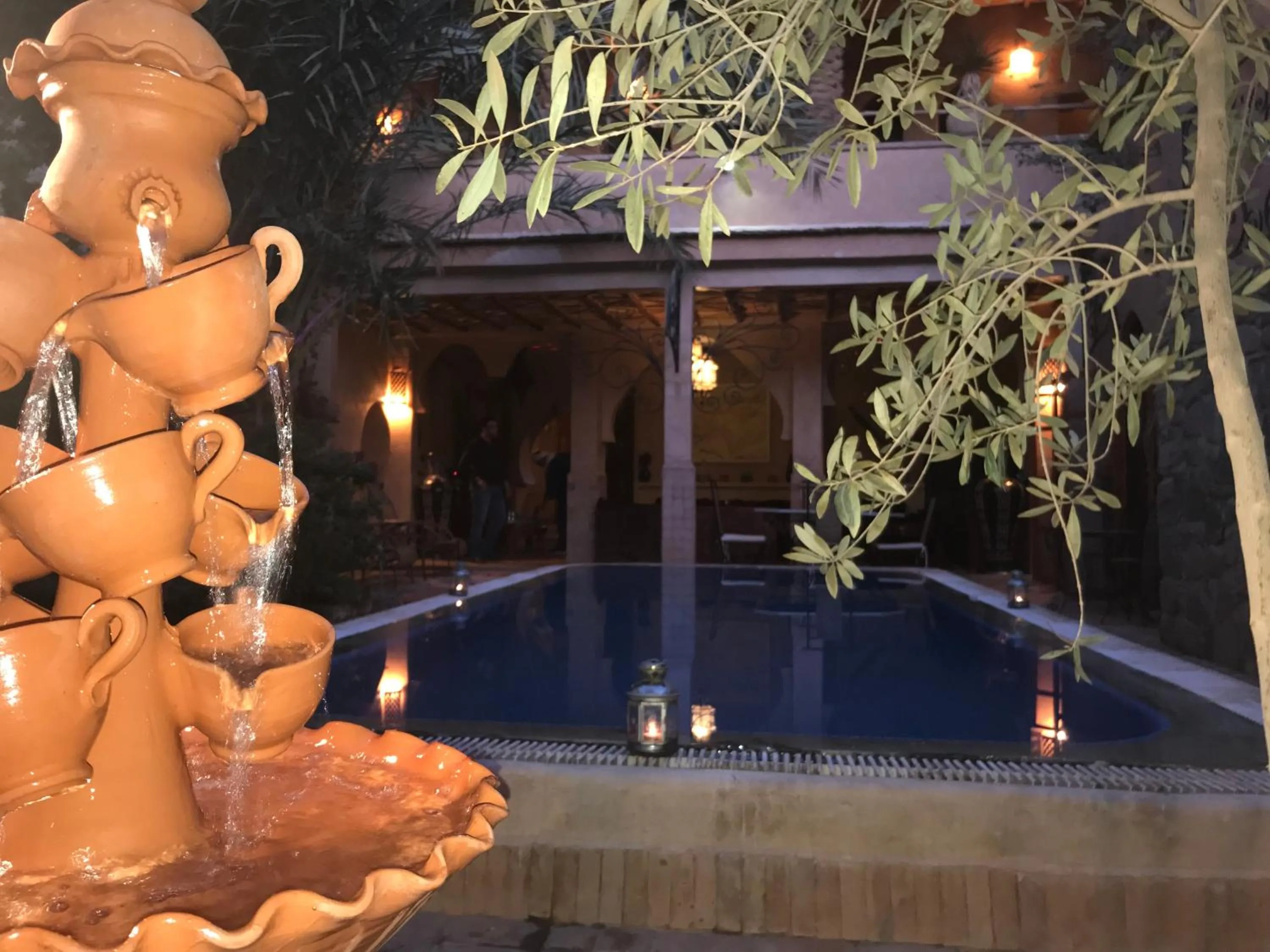 Dining area in Dar Amazir