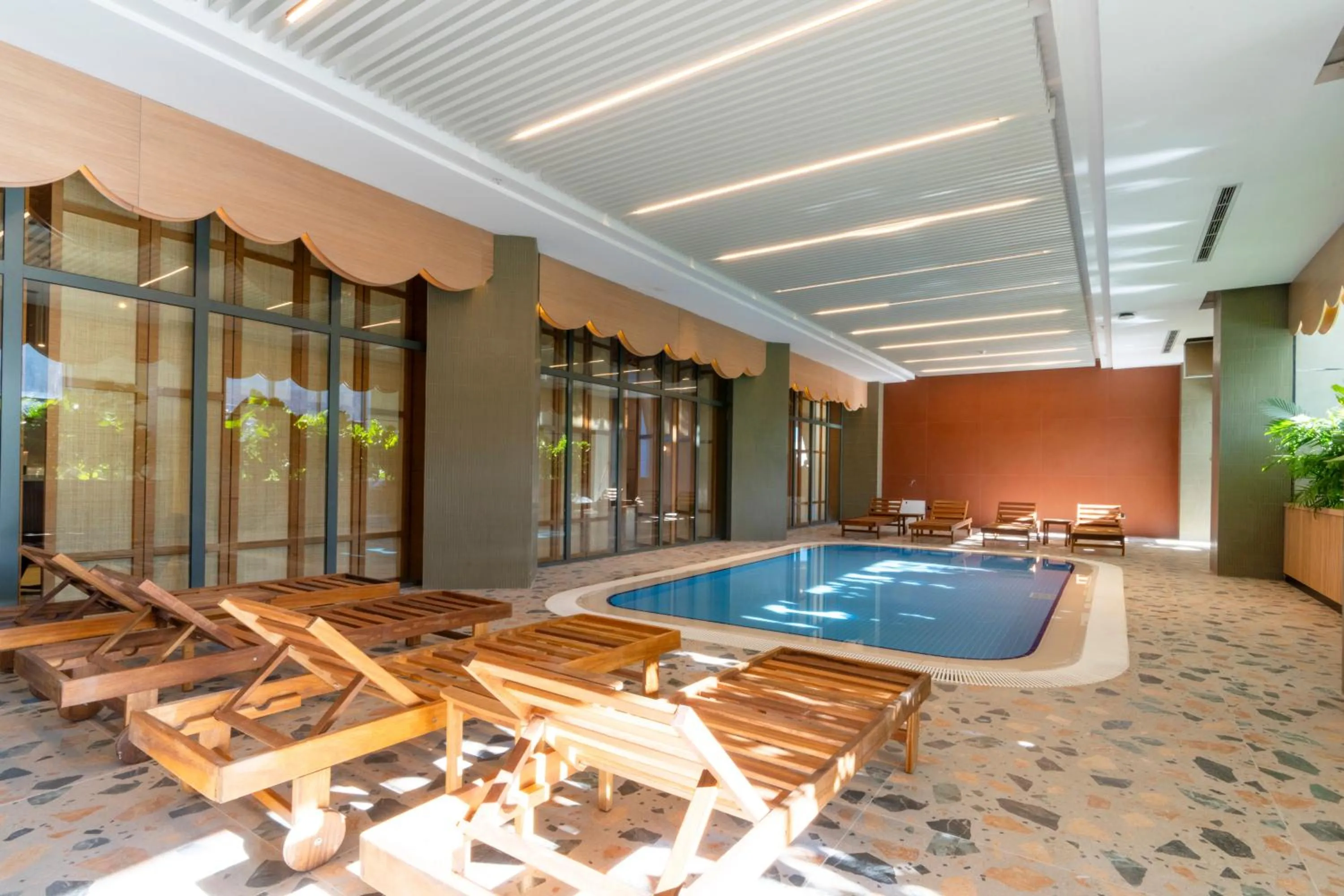 Swimming pool in Megasaray Mount Erciyes