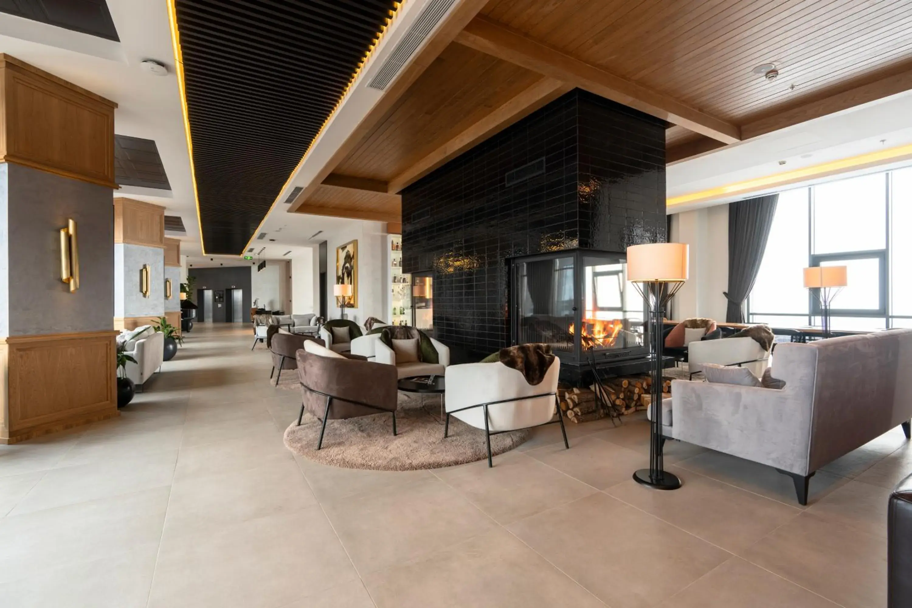 Lounge or bar in Megasaray Mount Erciyes Lounge or bar in Megasaray Mount Erciyes