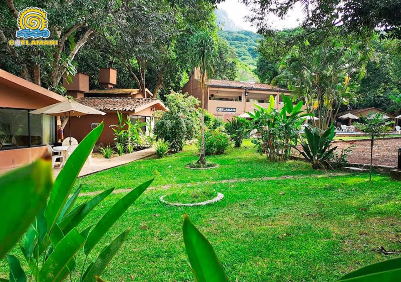 Garden in Cotlamani Hotel Aventura