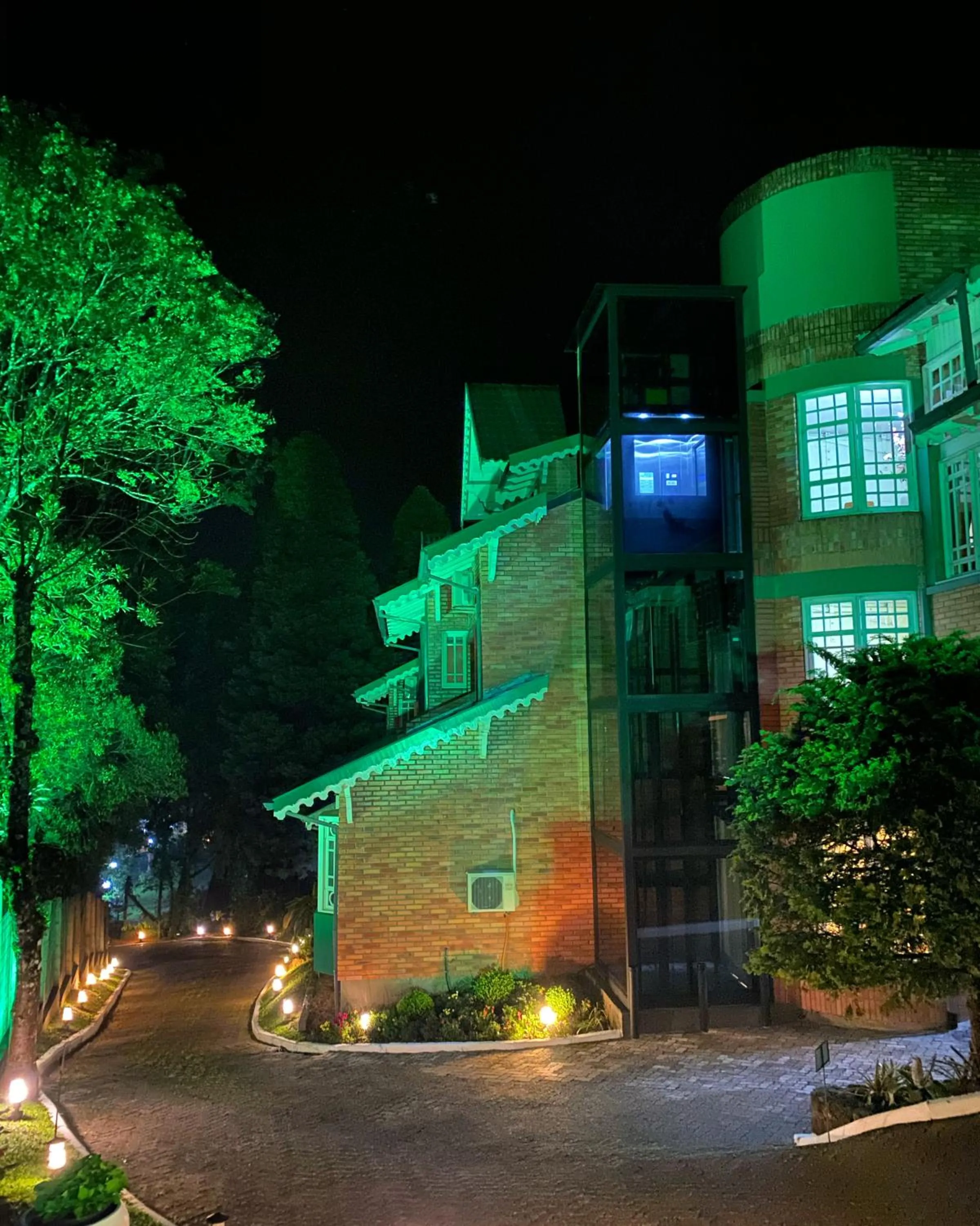 Property building in Hotel Pousada Ald' Mama