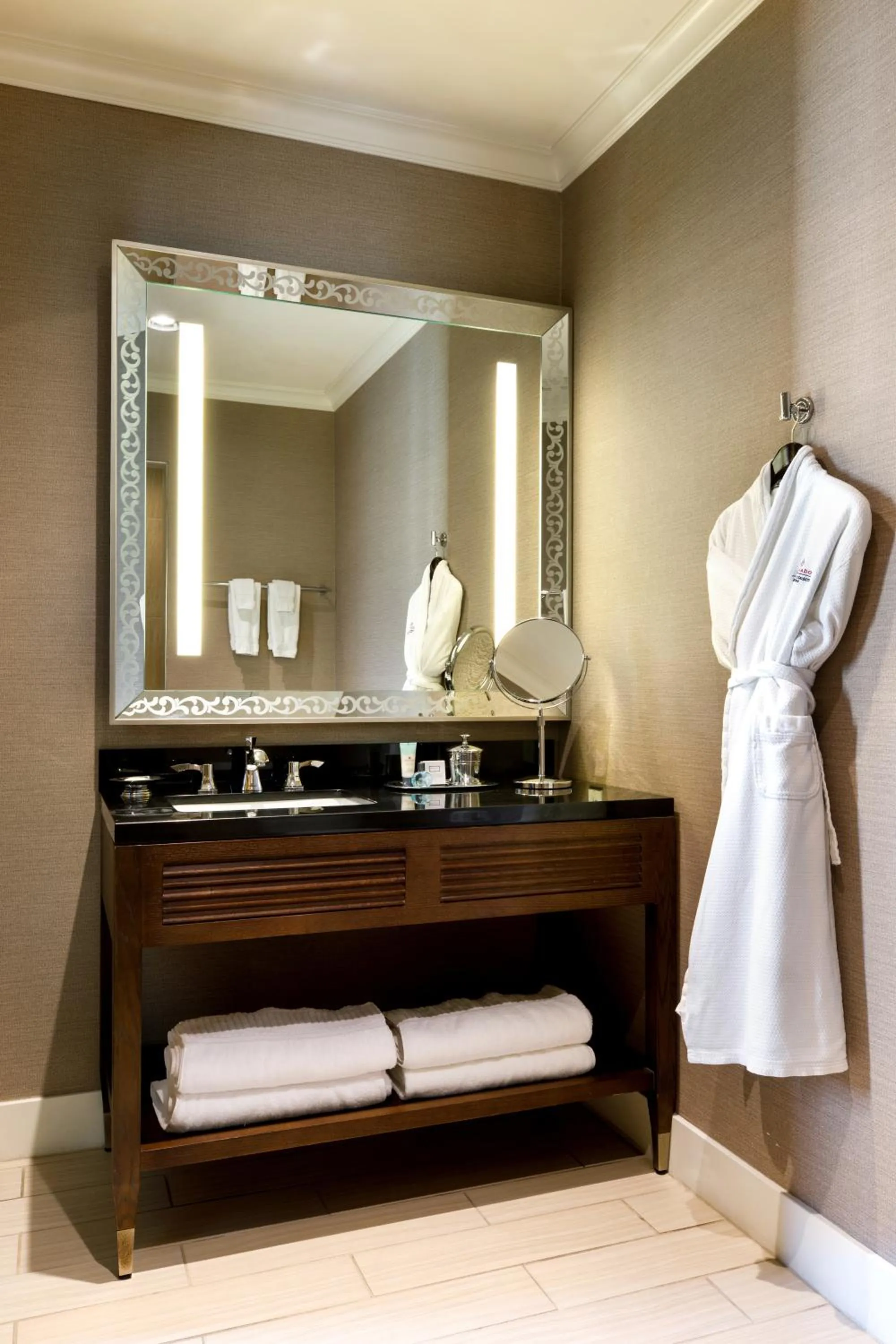 Bathroom in Ambassador Hotel Oklahoma City, Autograph Collection