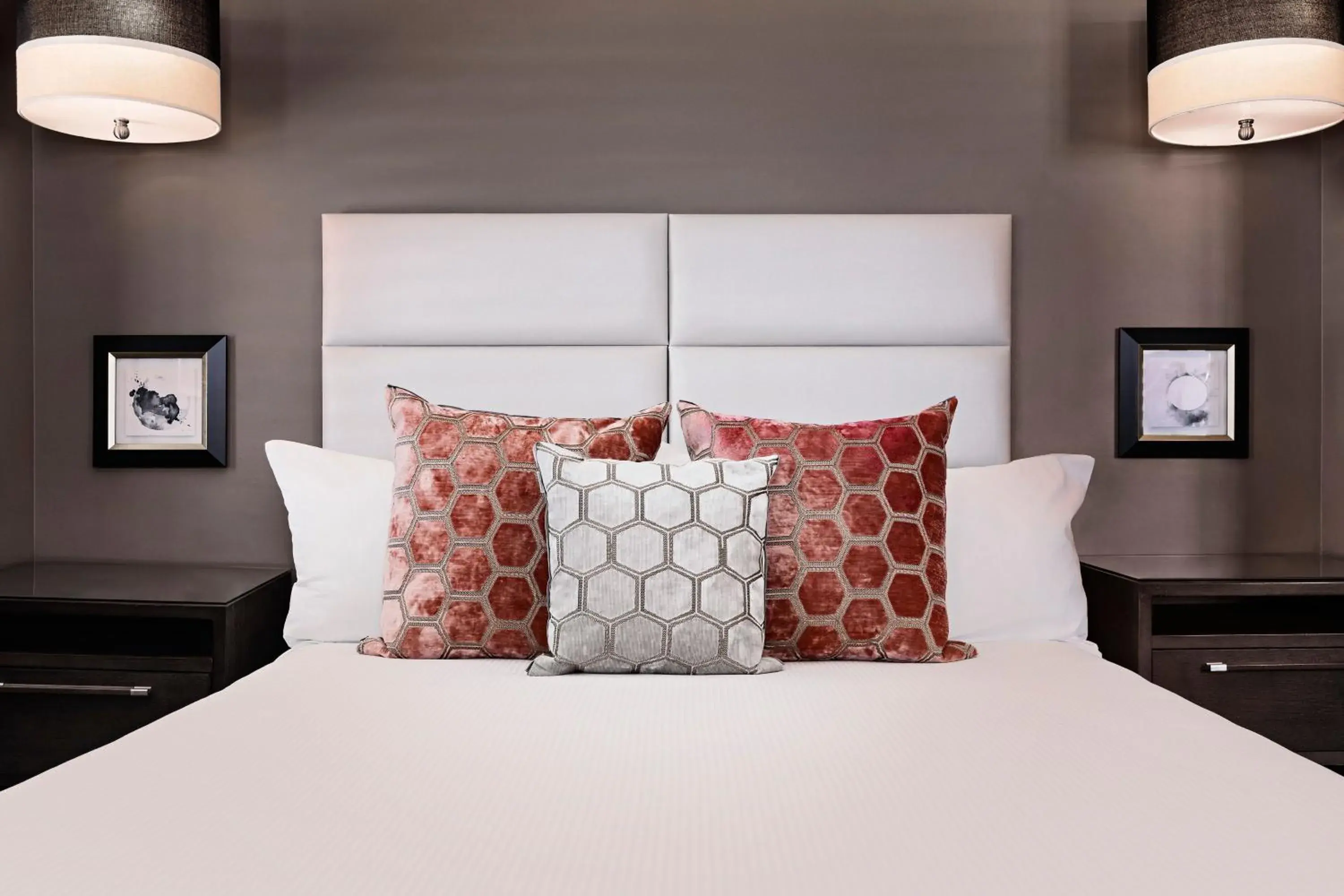 Photo of the whole room, Bed in Ambassador Hotel Oklahoma City, Autograph Collection Photo of the whole room, Bed in Ambassador Hotel Oklahoma City, Autograph Collection