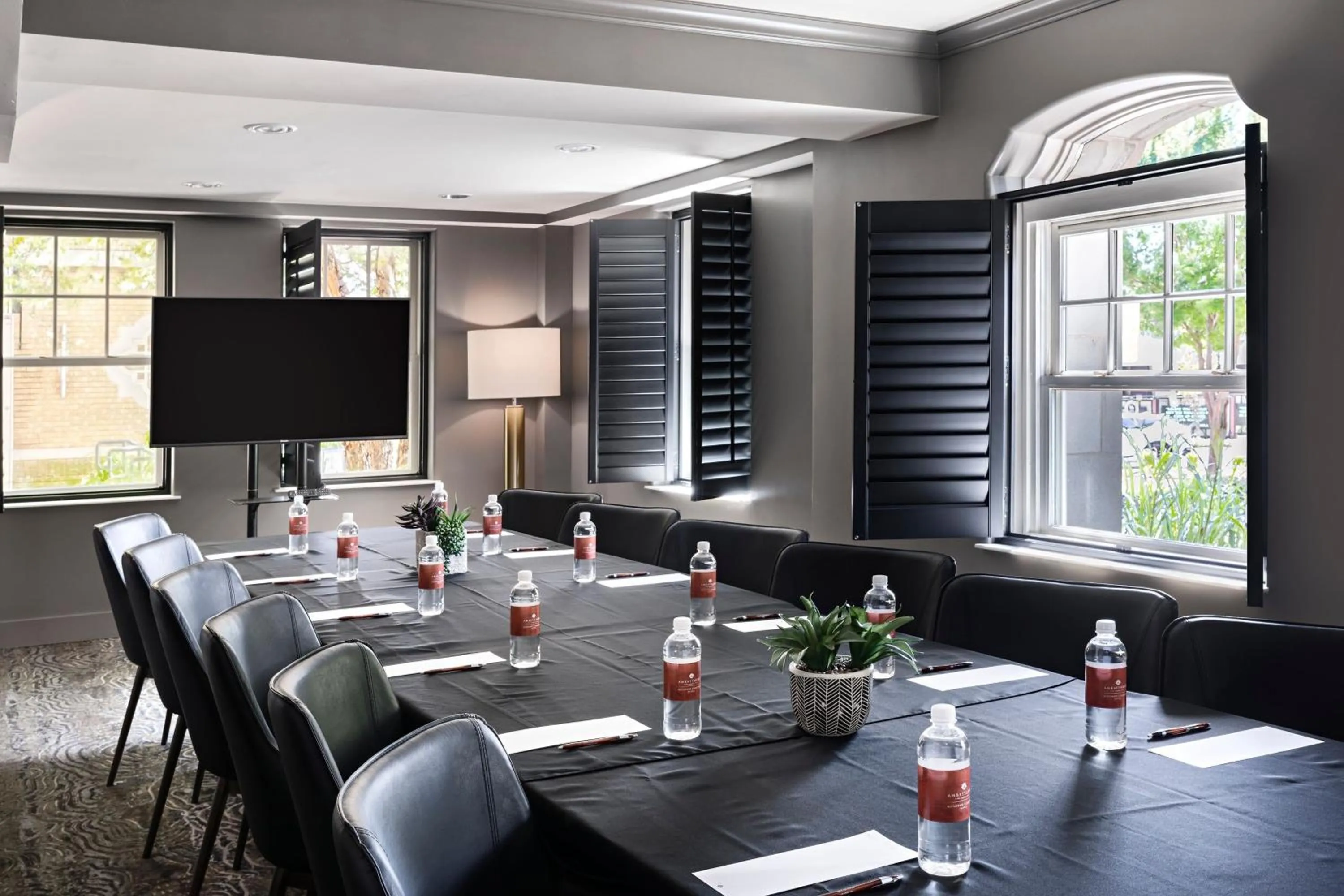 Meeting/conference room in Ambassador Hotel Oklahoma City, Autograph Collection