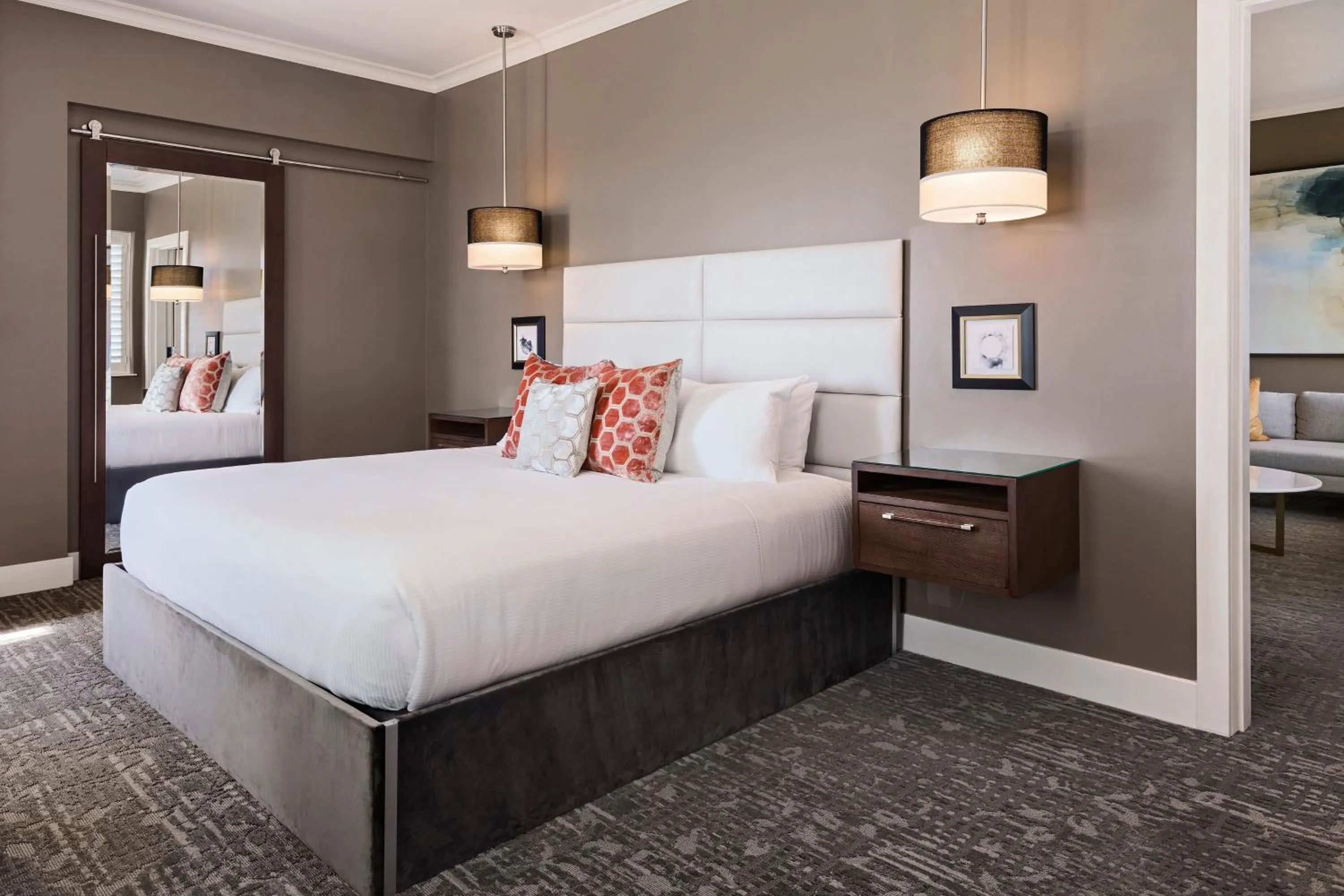 Photo of the whole room, Bed in Ambassador Hotel Oklahoma City, Autograph Collection