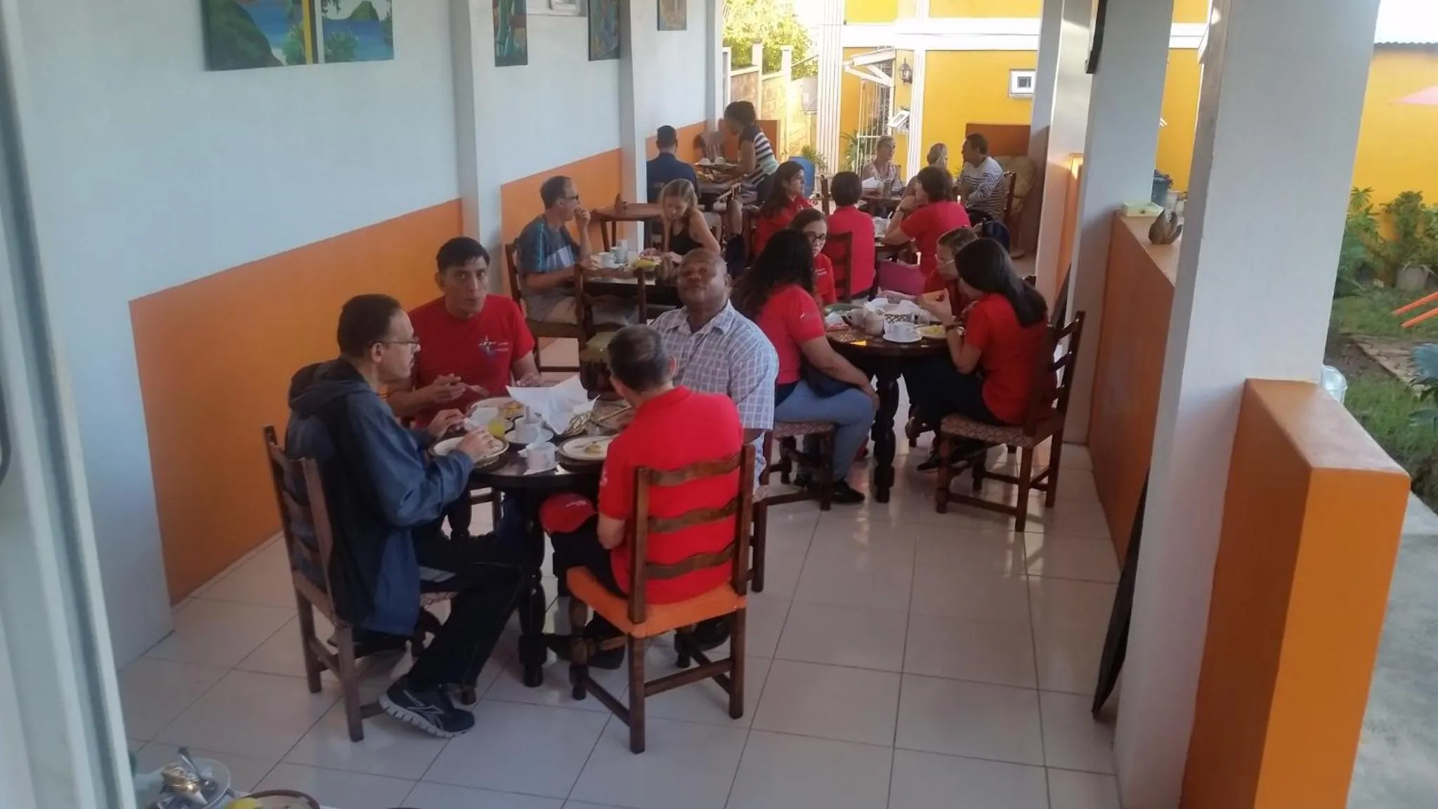Restaurant/places to eat in St. James Guesthouse