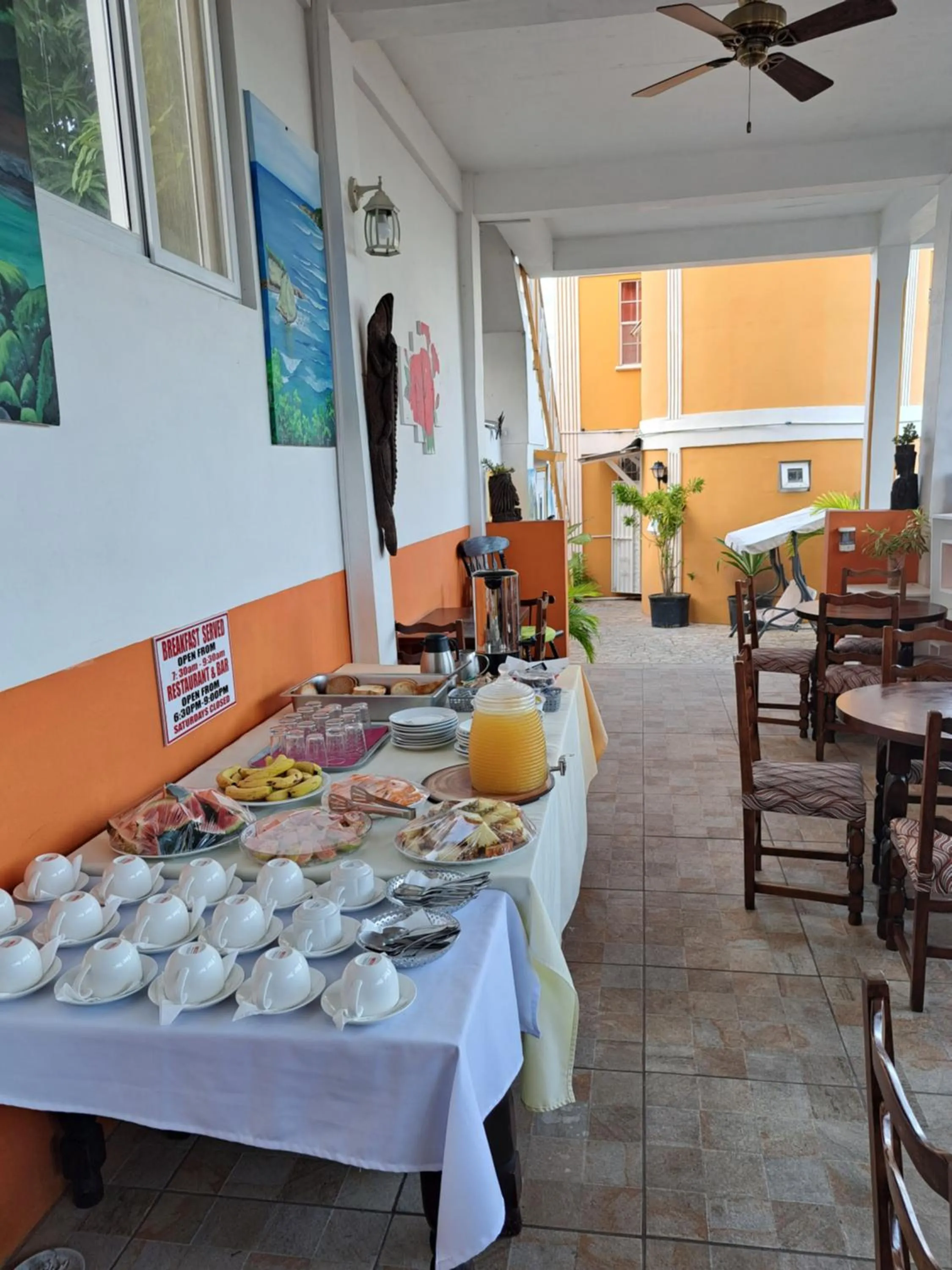 Restaurant/places to eat in St. James Guesthouse