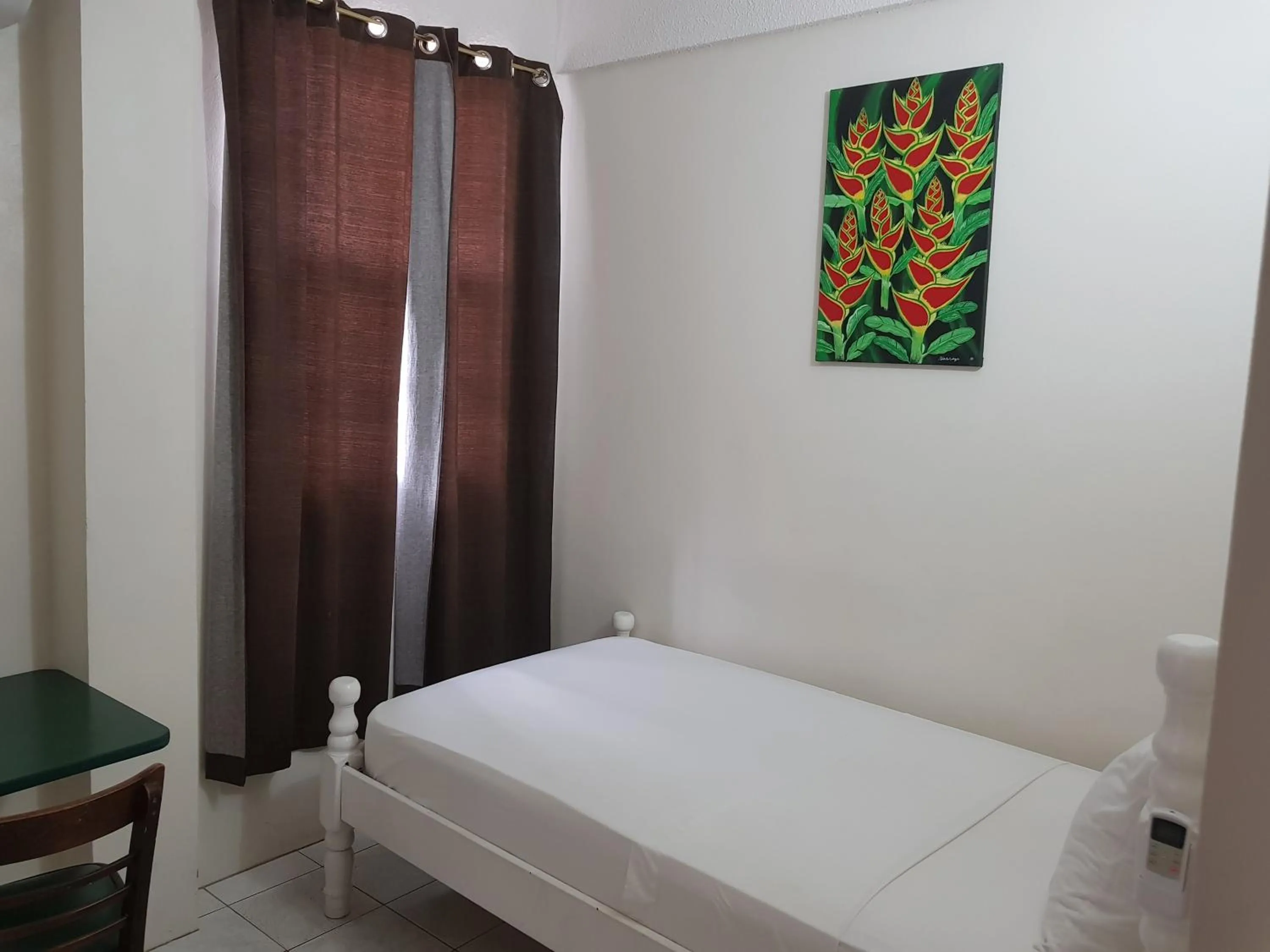 Restaurant/places to eat, Bed in St. James Guesthouse