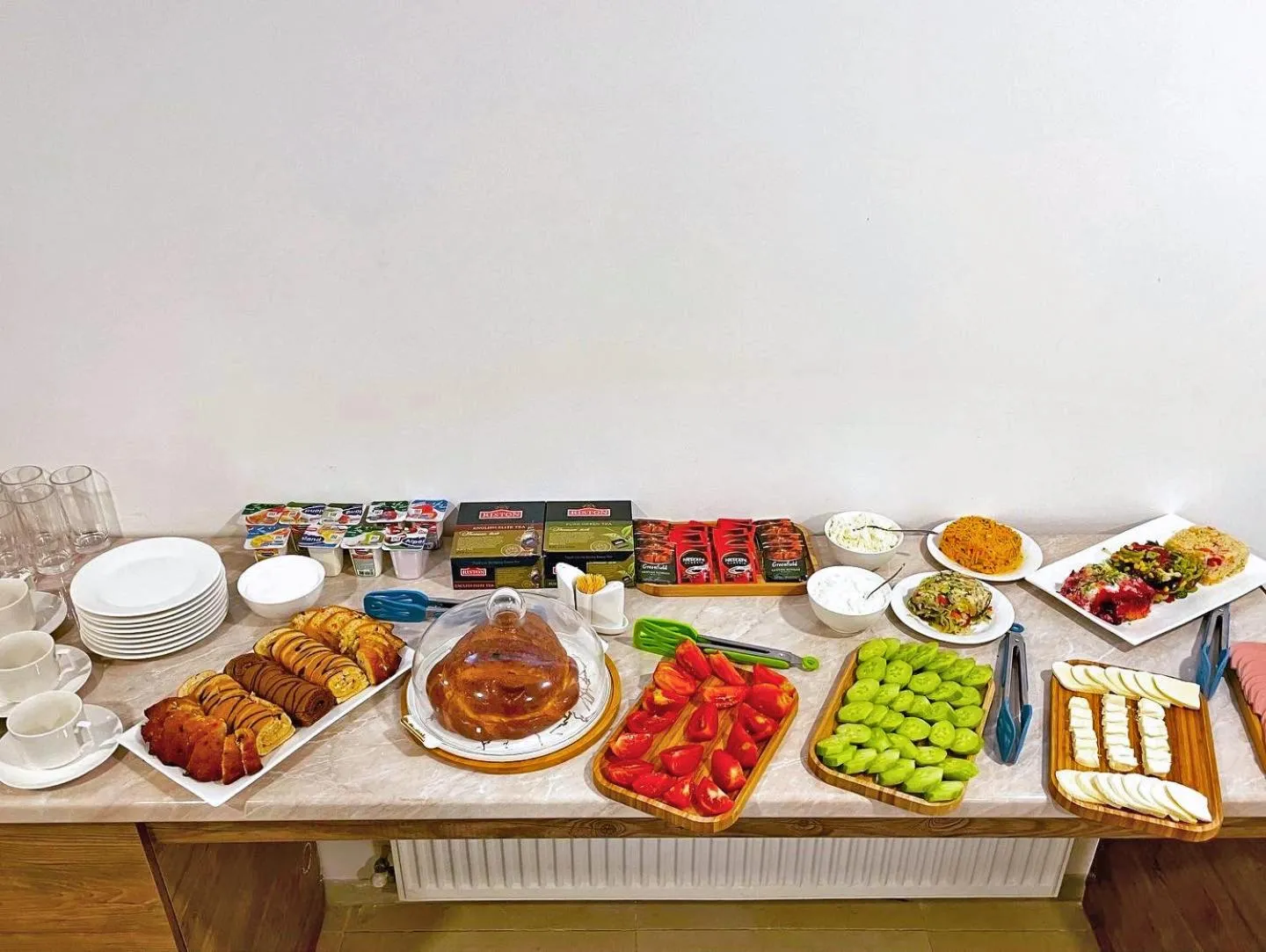 Breakfast in Hotel Boutique George