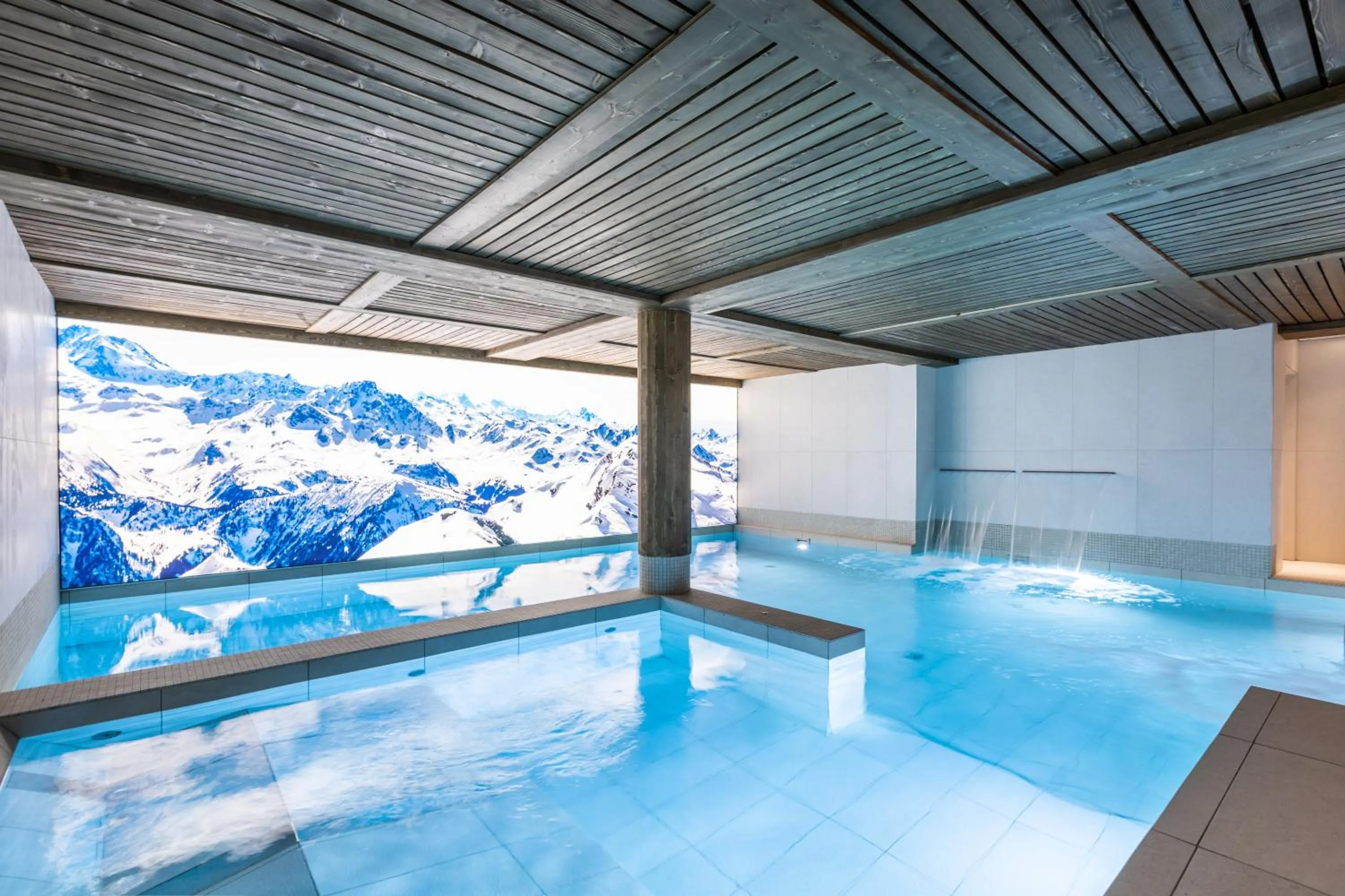 Swimming pool in TERRESENS - Le Snoroc