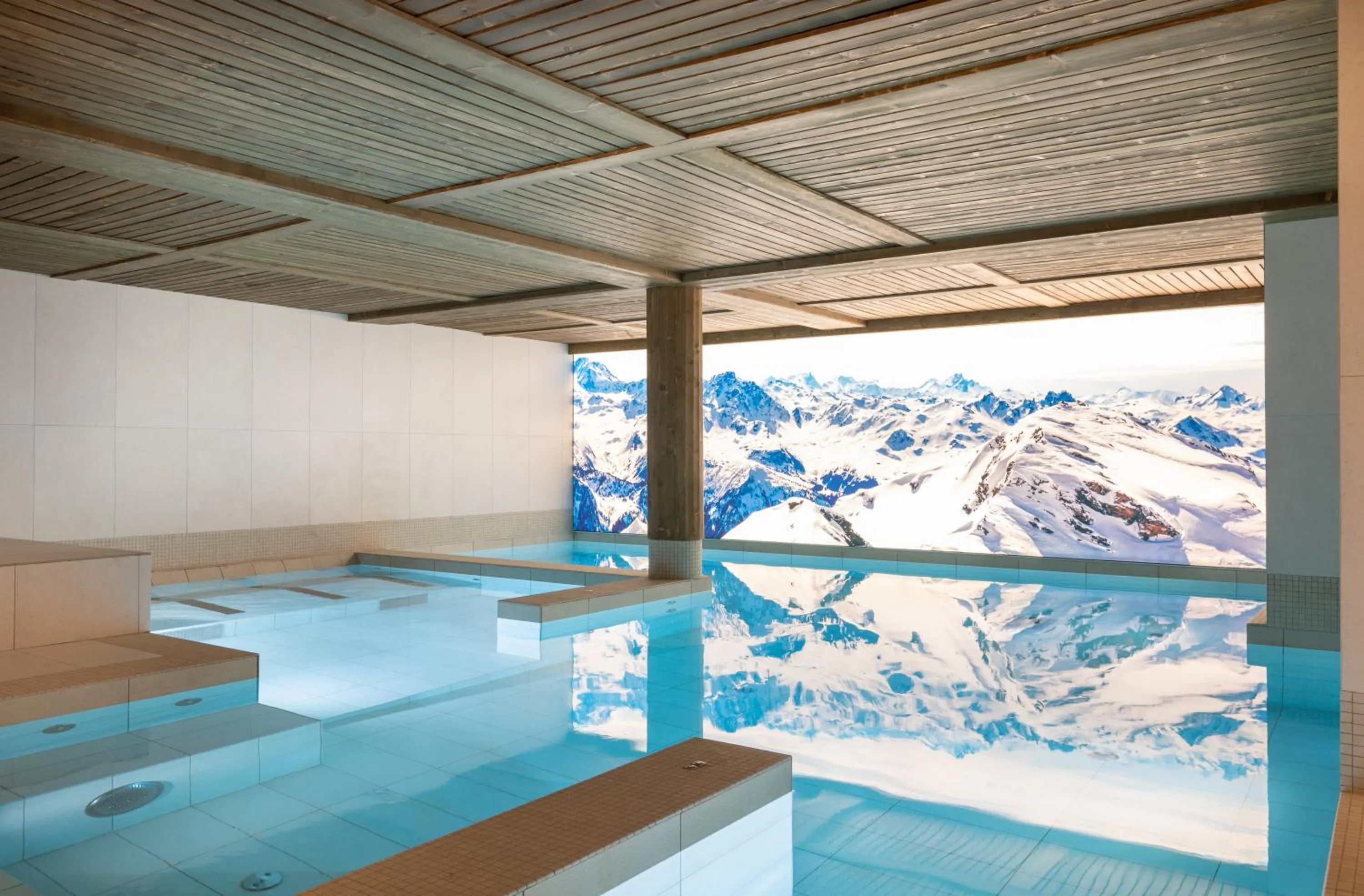 Swimming pool in TERRESENS - Le Snoroc