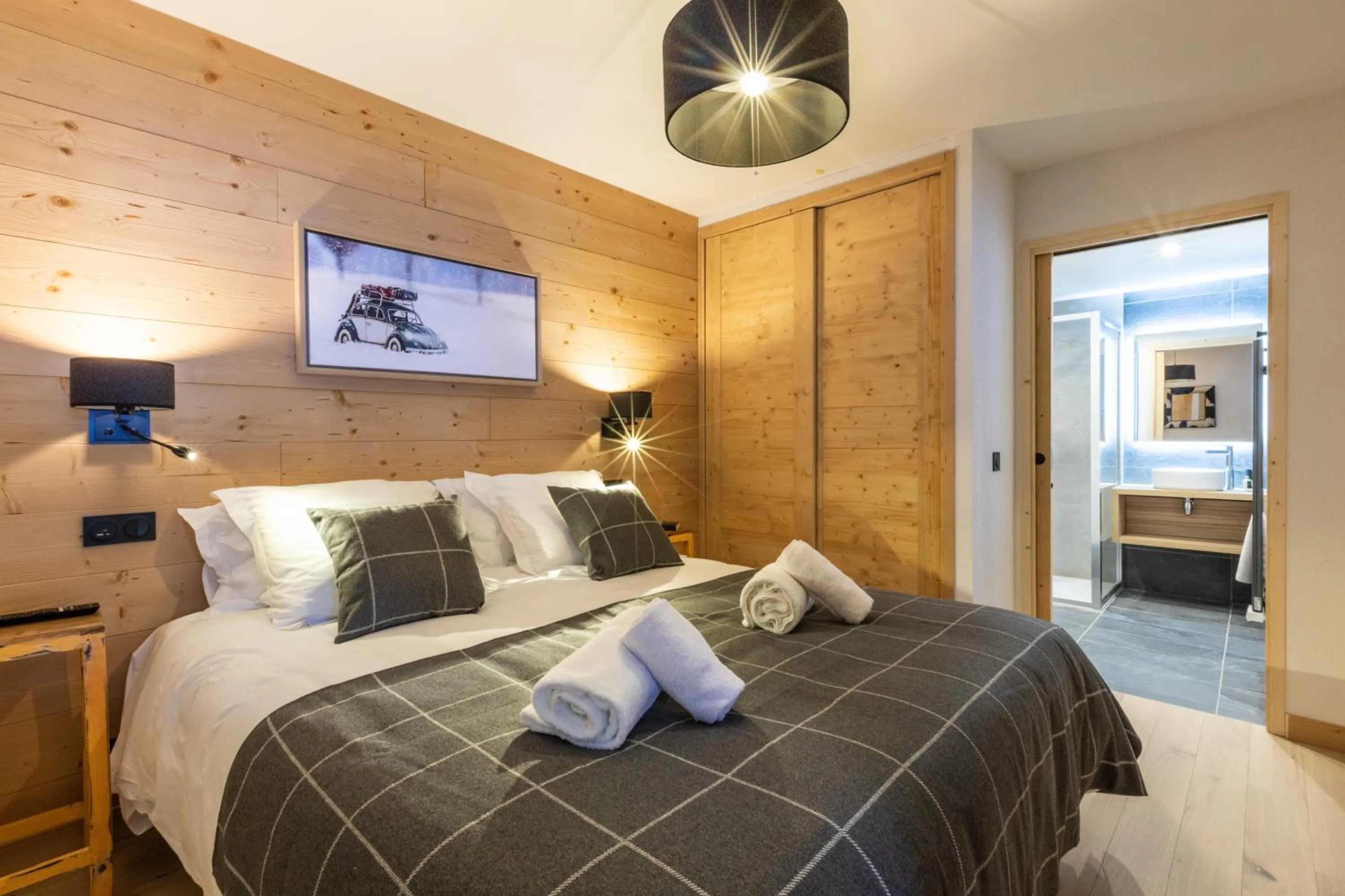 Photo of the whole room, Bed in TERRESENS - Le Snoroc