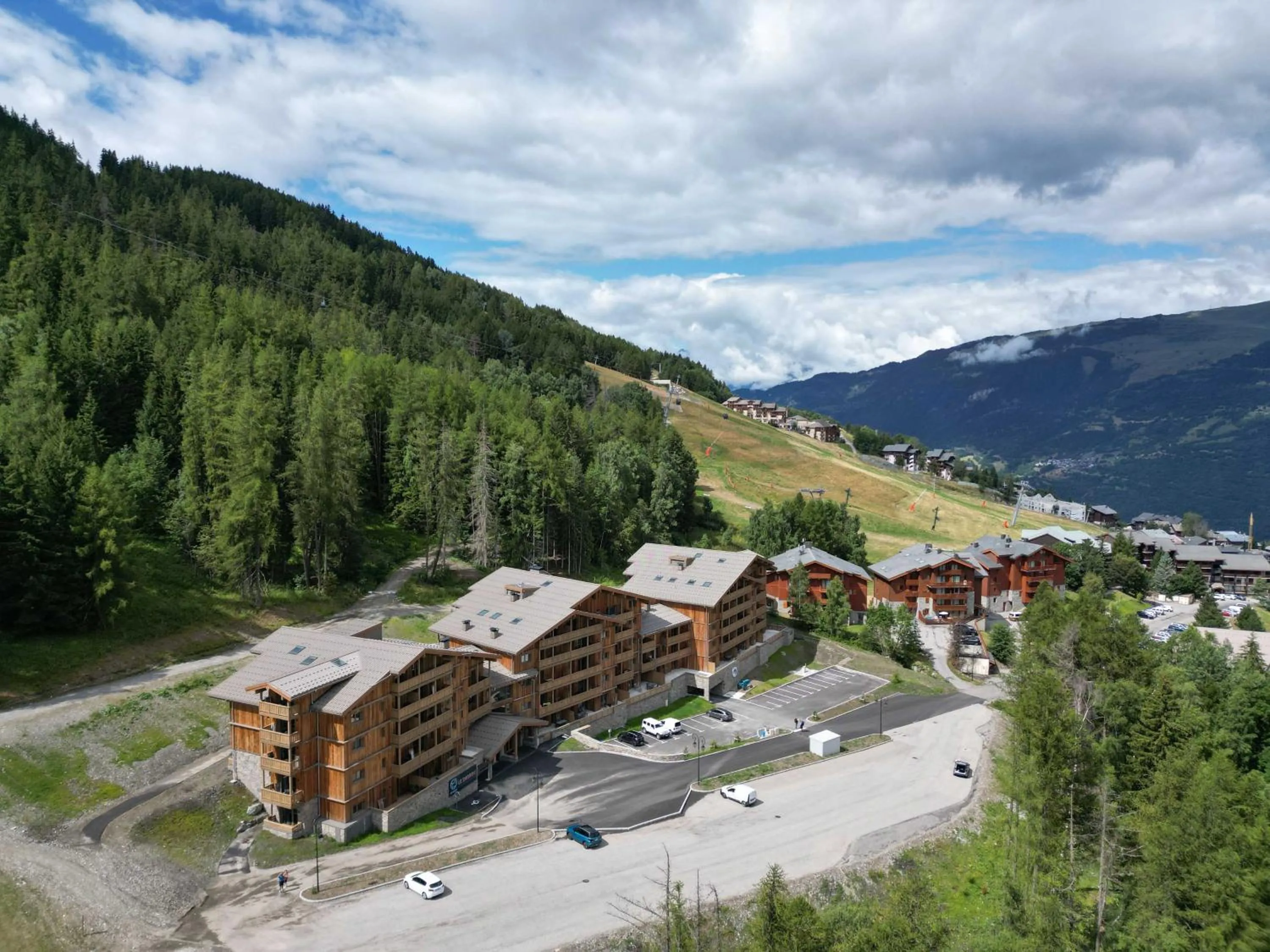 Property building in TERRESENS - Le Snoroc