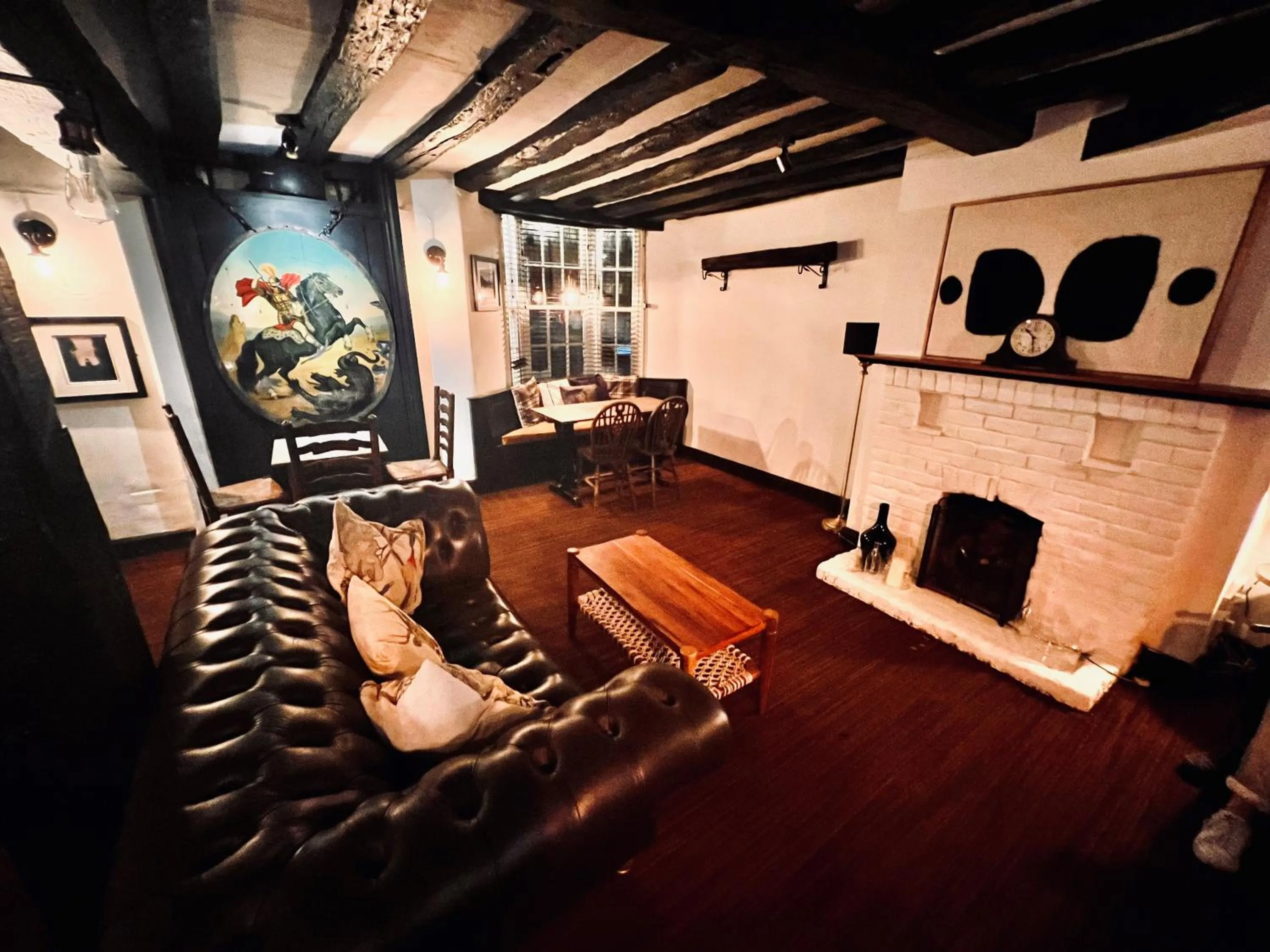 Lounge or bar in George & Dragon Hotel