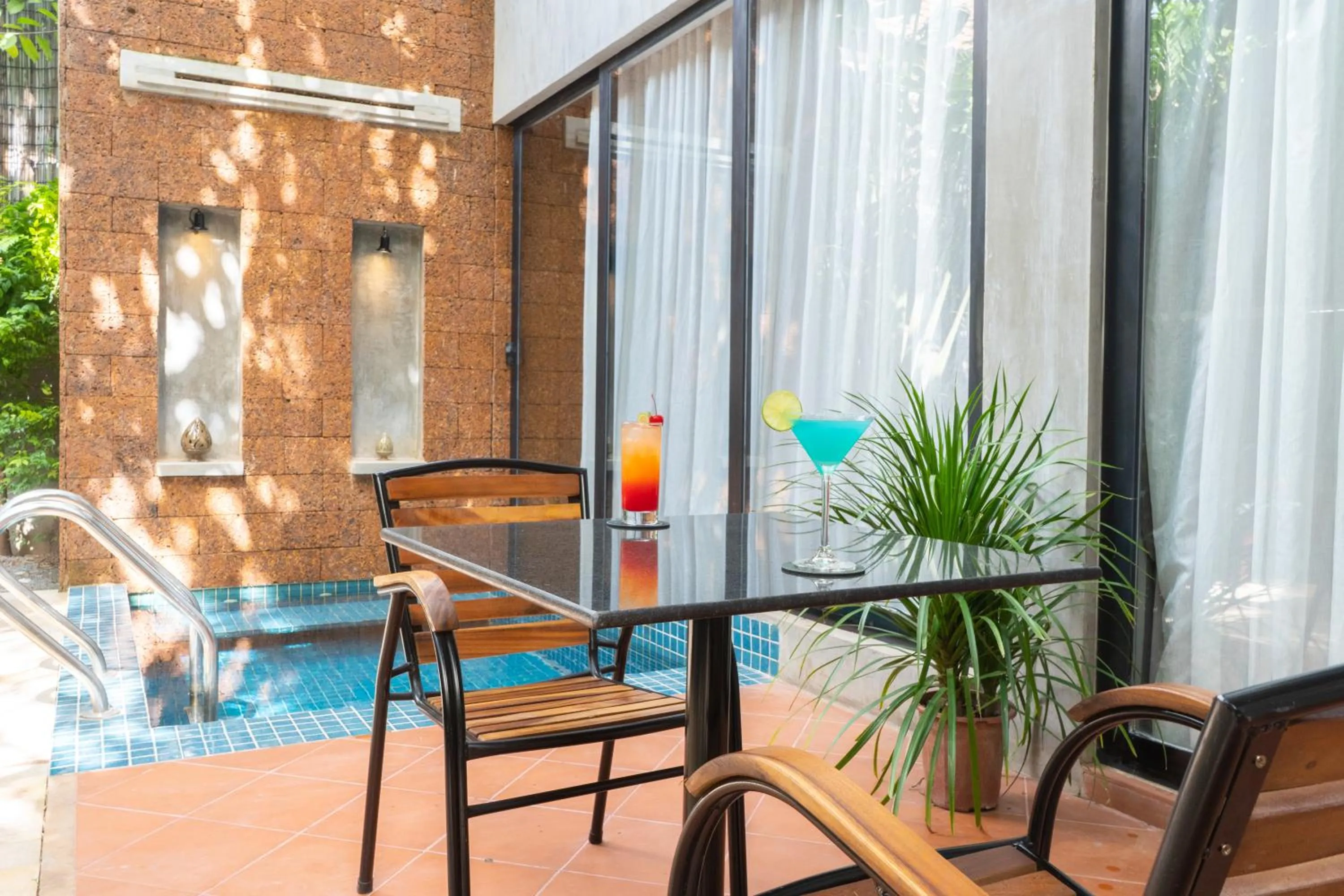 Swimming pool in Grange