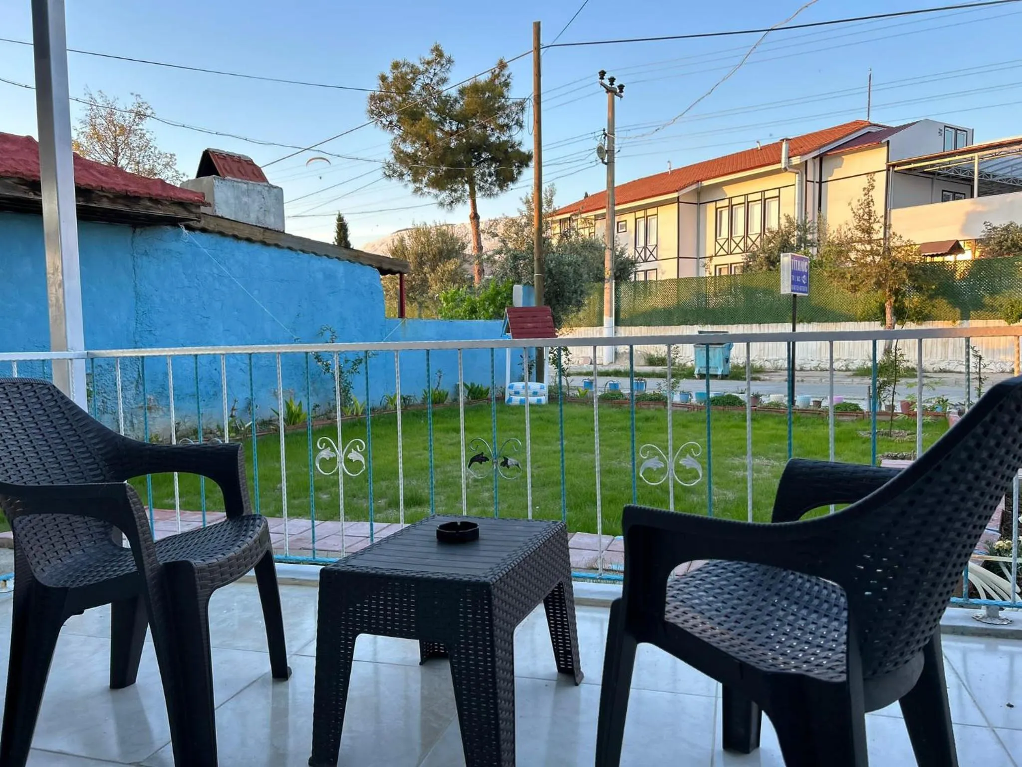 Breakfast in The Titanic House