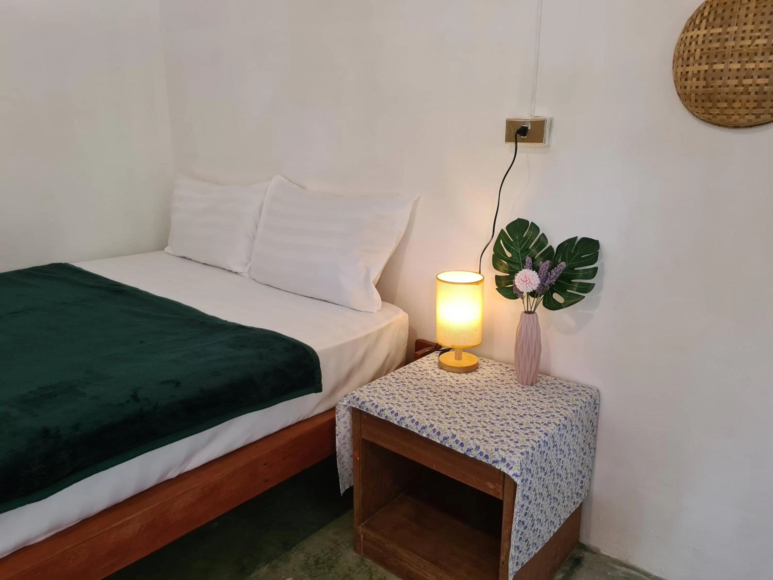 Bed in Phangan Villa Bungalows