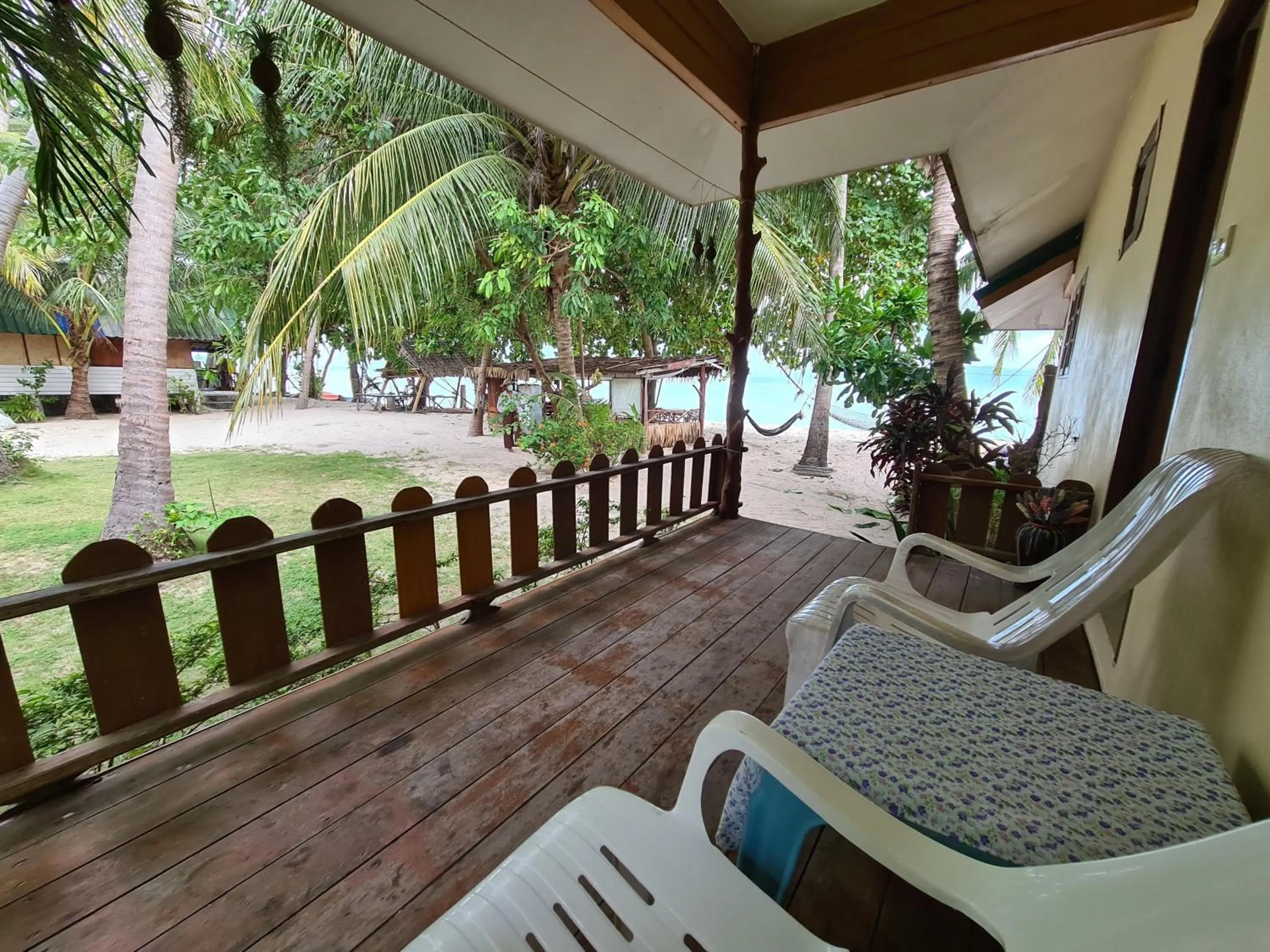 Phangan Villa Bungalows