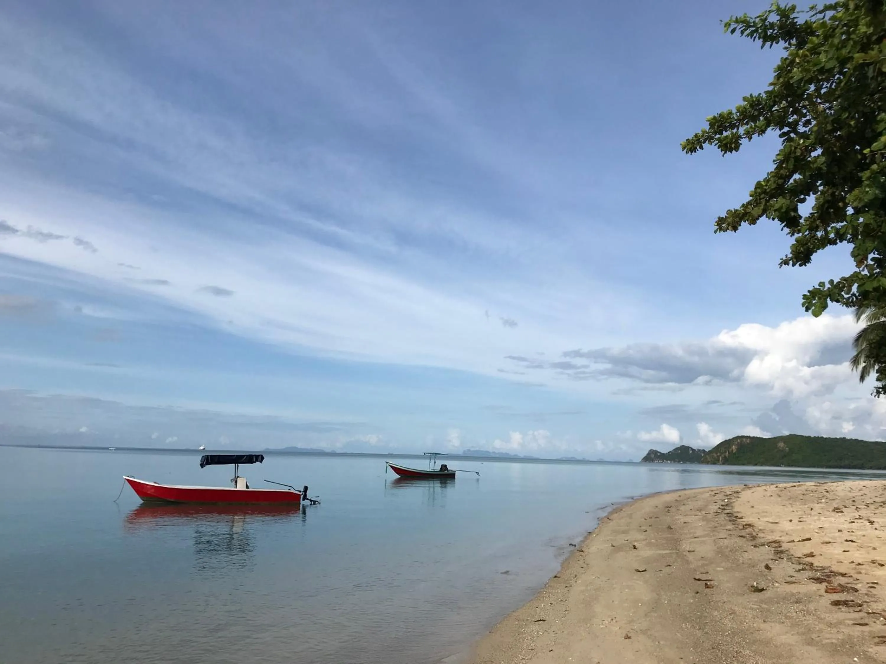 Beach in Phangan Villa Bungalows