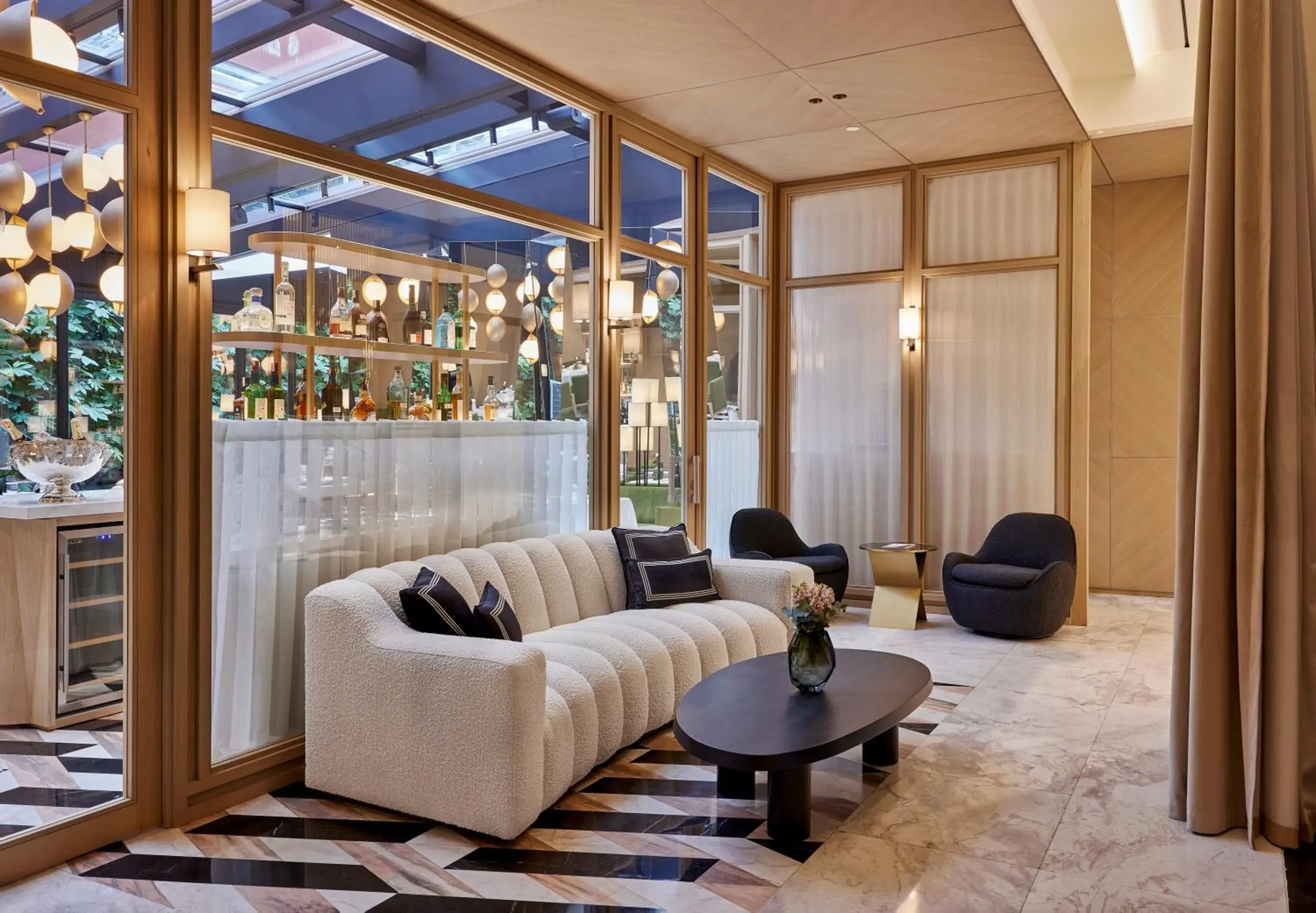 Lobby or reception in Vakko Hotel and Residence Lobby or reception in Vakko Hotel and Residence