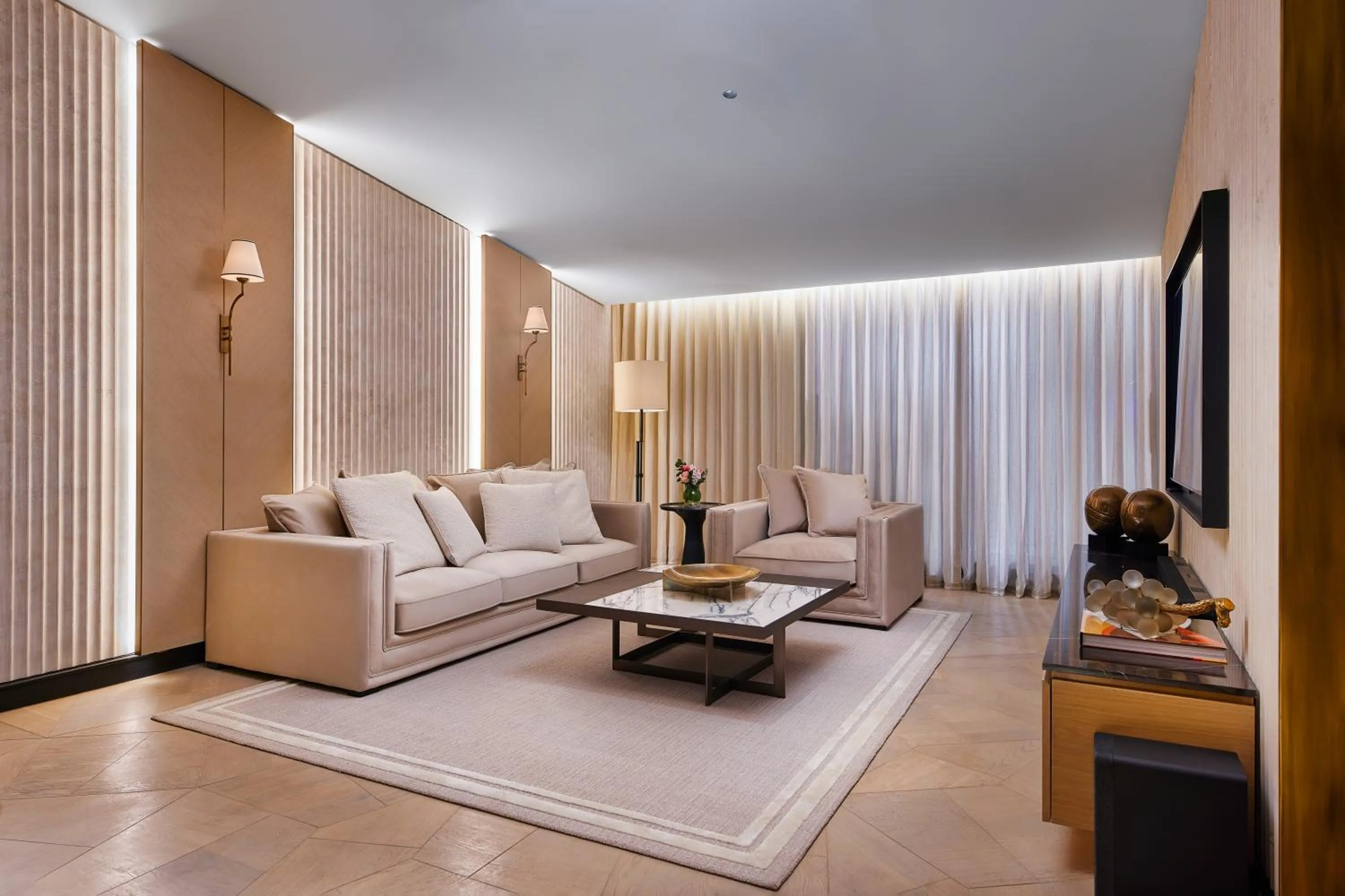 Communal lounge/ TV room in Vakko Hotel and Residence