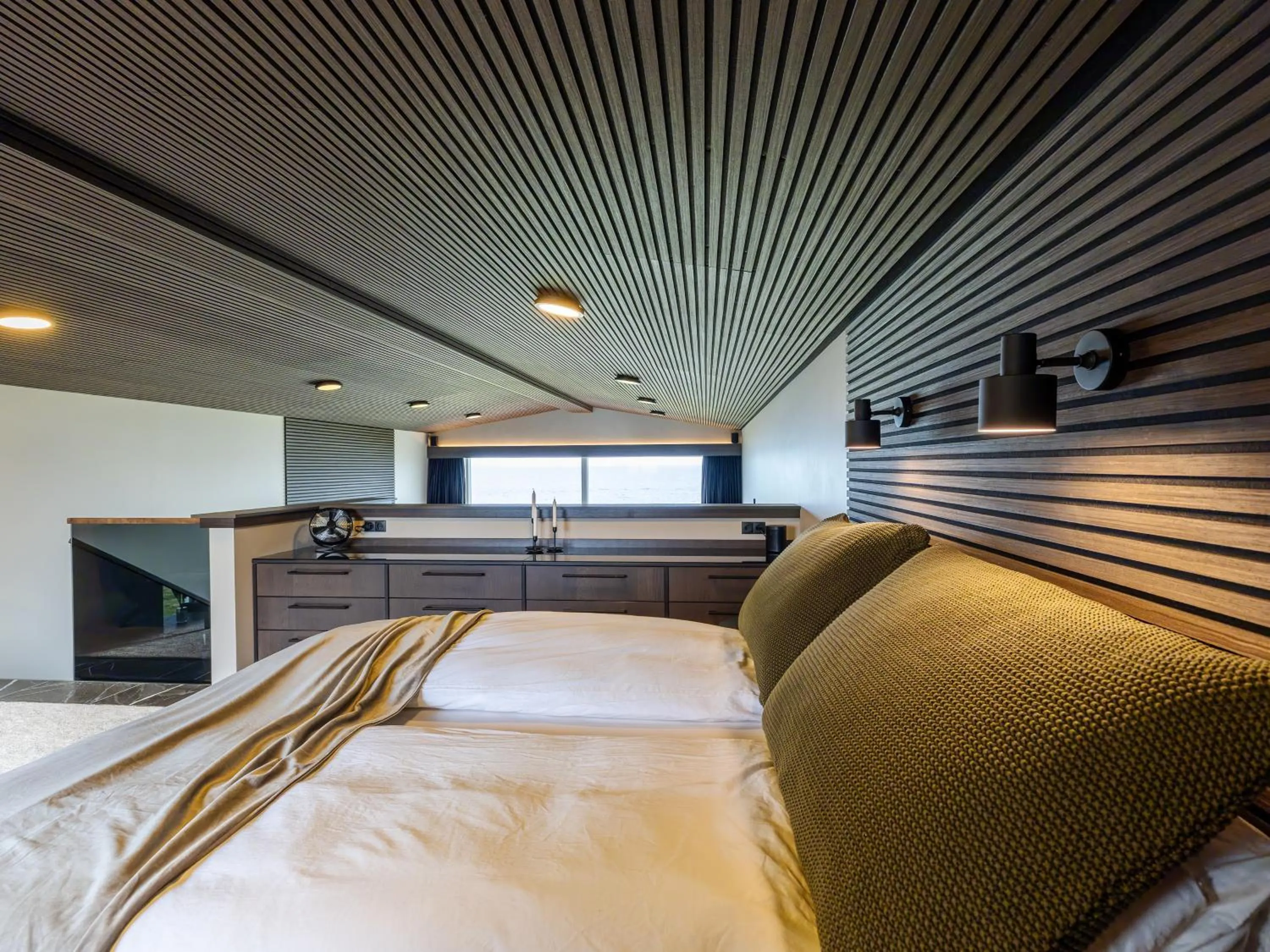 Bed in Bay View Apartments