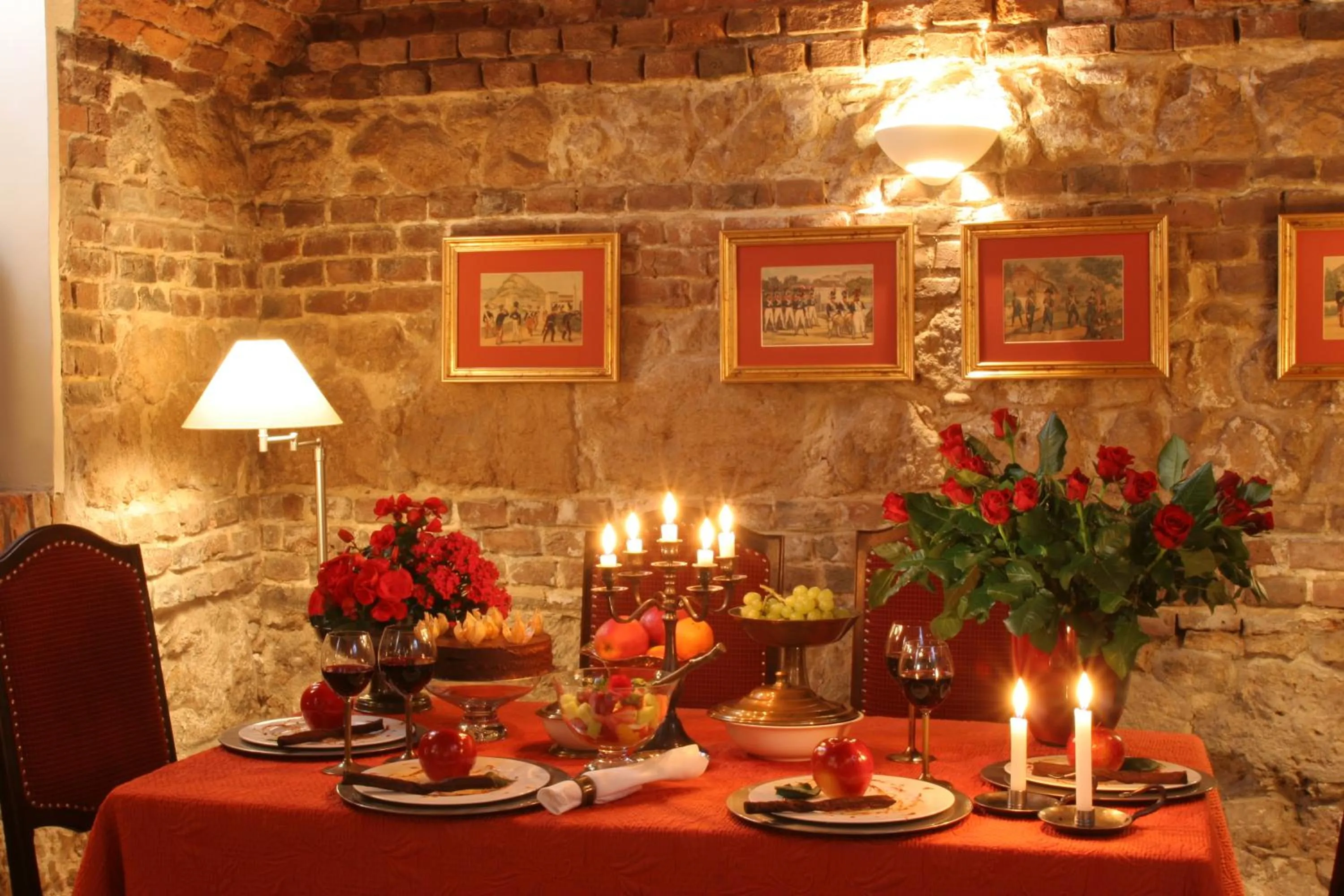 Restaurant/places to eat in Dom Pugetów