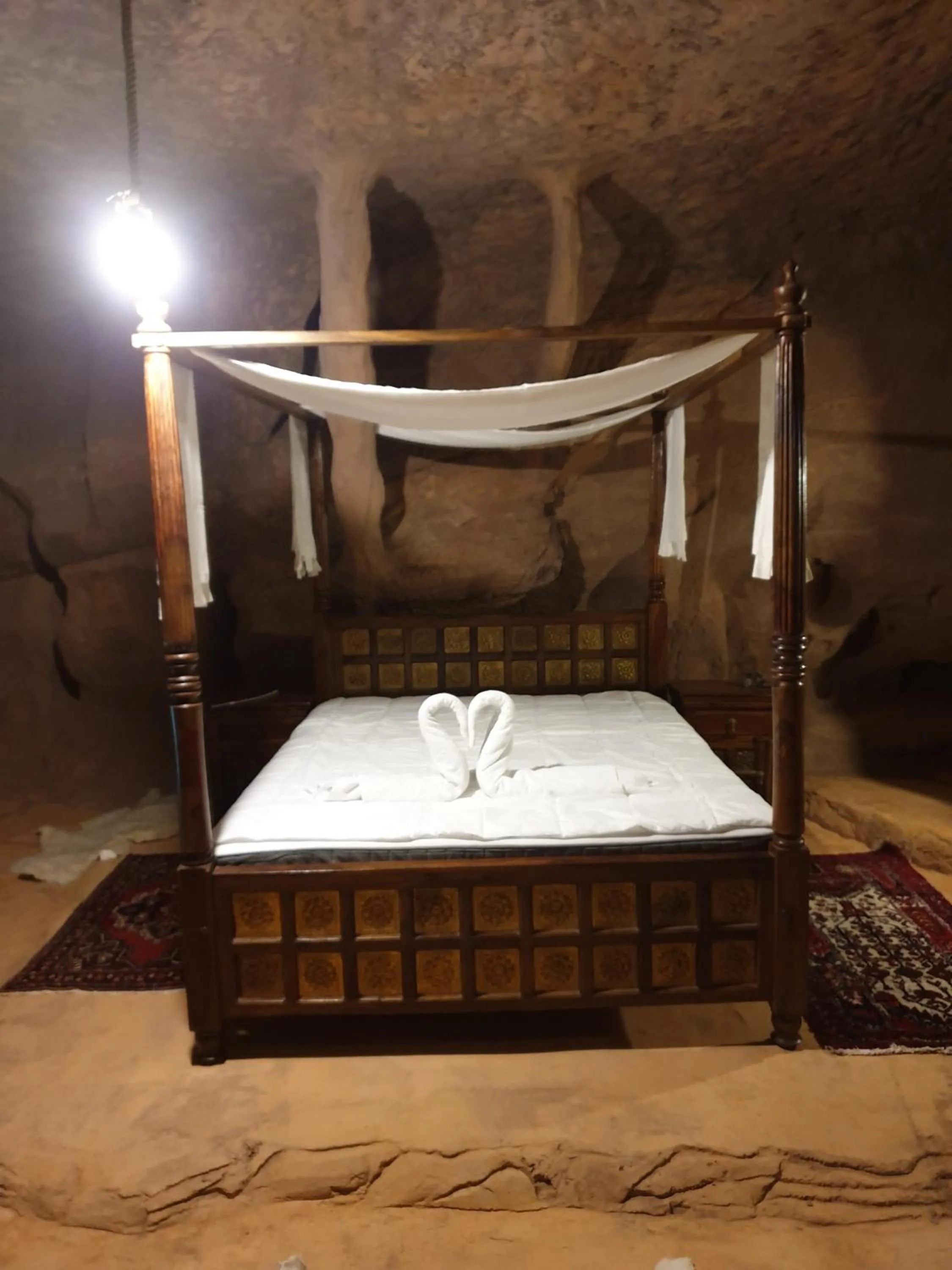 Bed in Obeid's Bedouin Life Camp