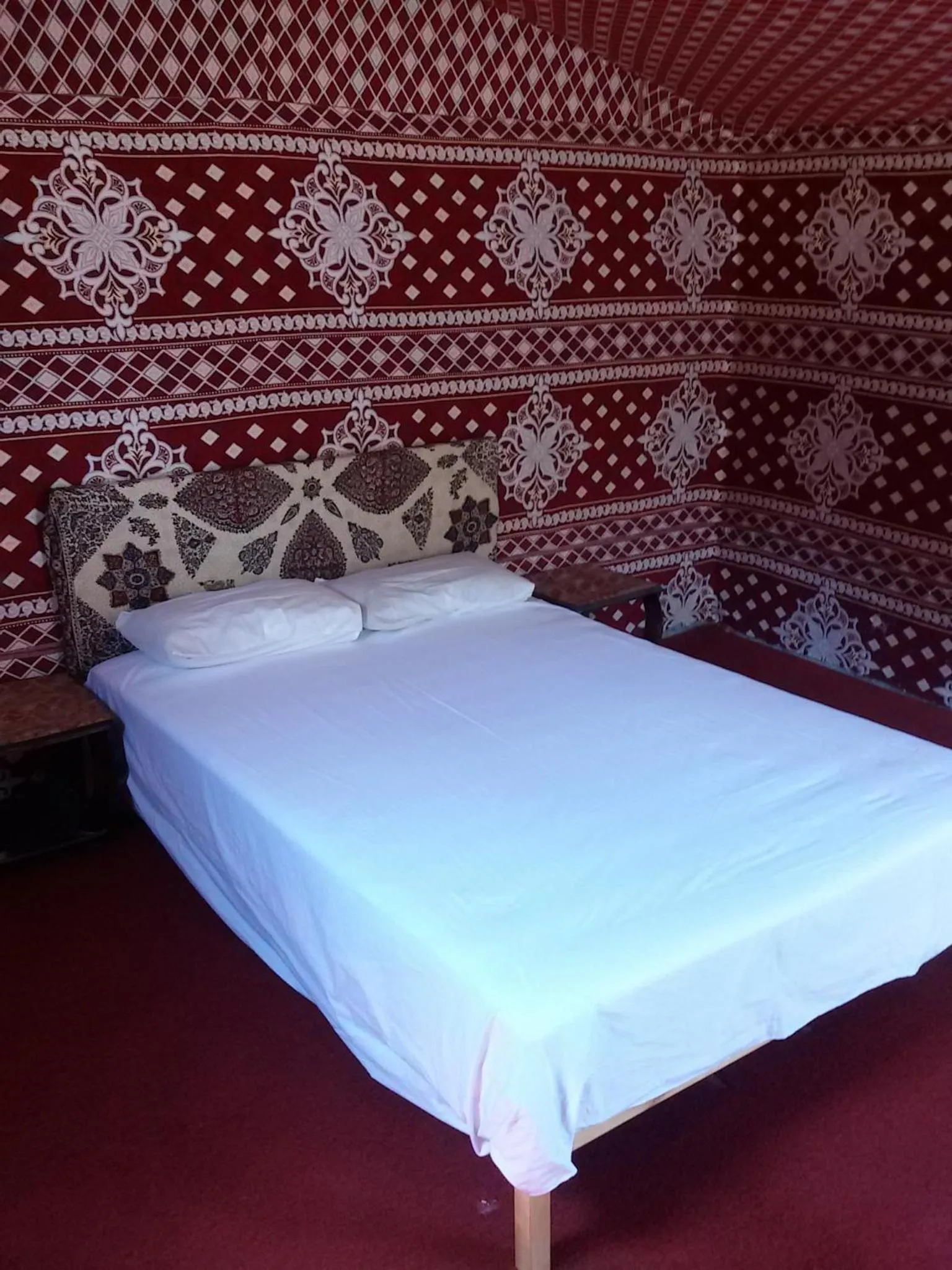 Bed in Obeid's Bedouin Life Camp