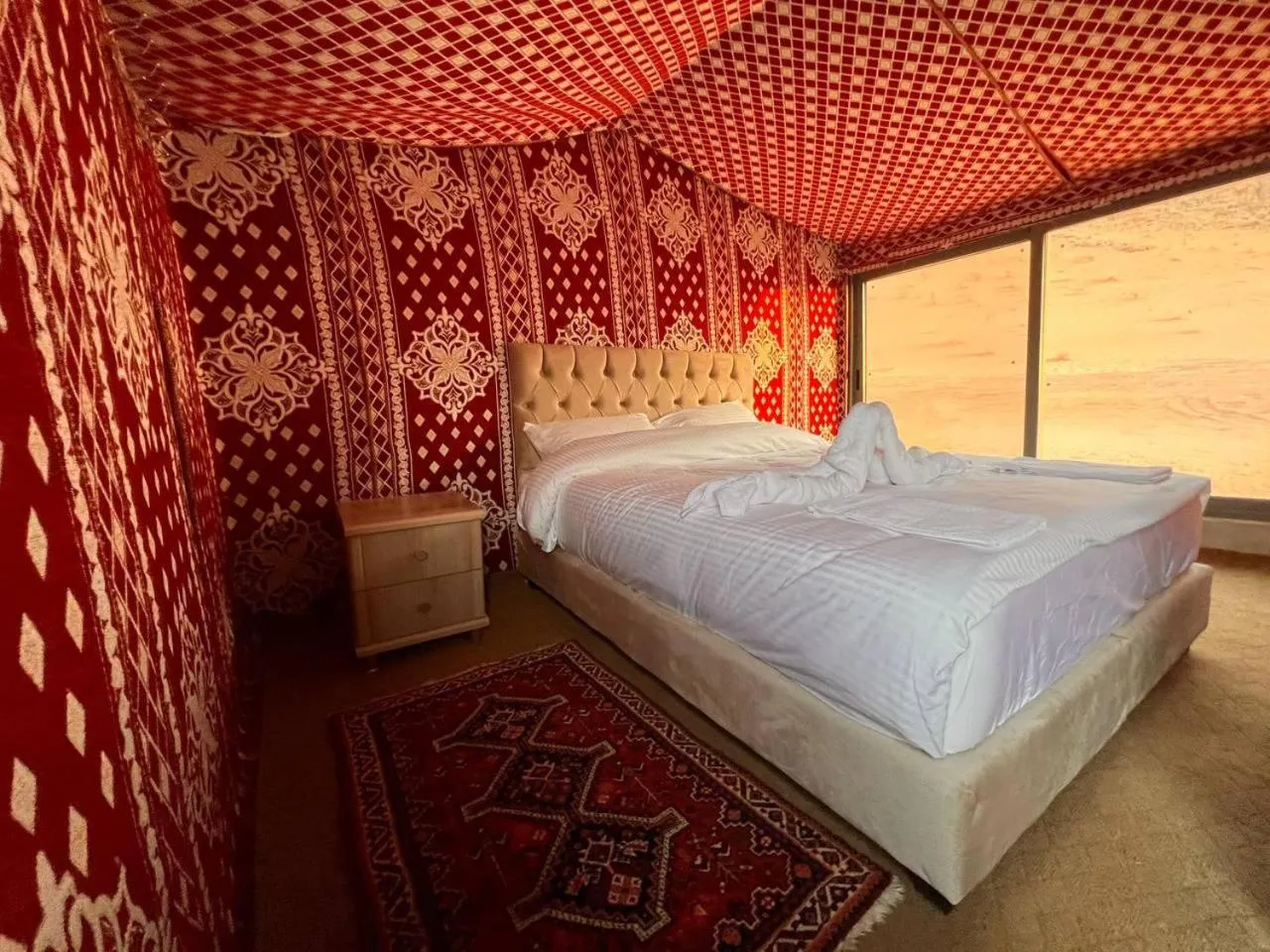 Bed in Obeid's Bedouin Life Camp