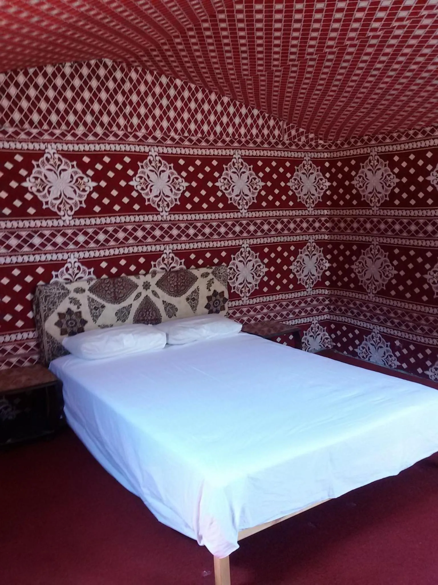 Bed in Obeid's Bedouin Life Camp