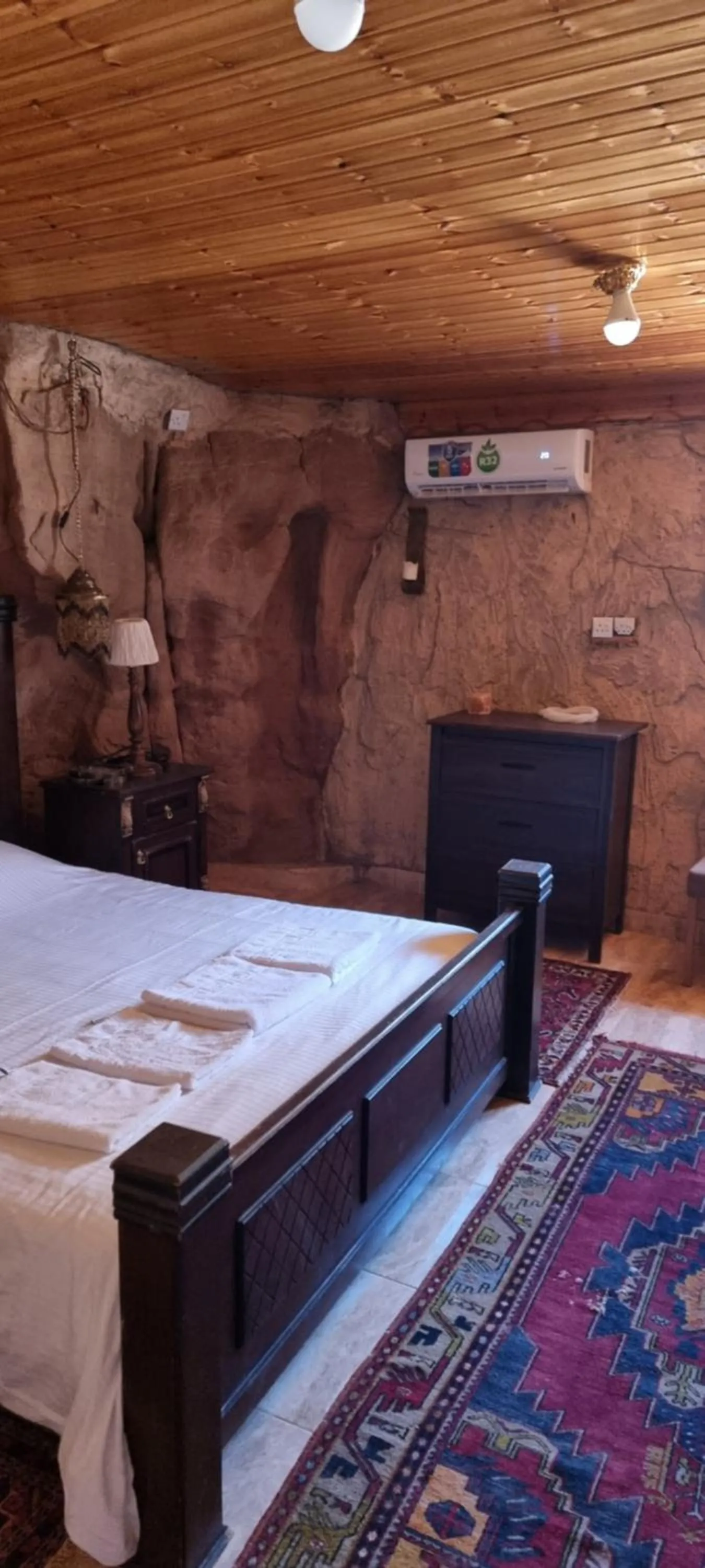 Bed in Obeid's Bedouin Life Camp