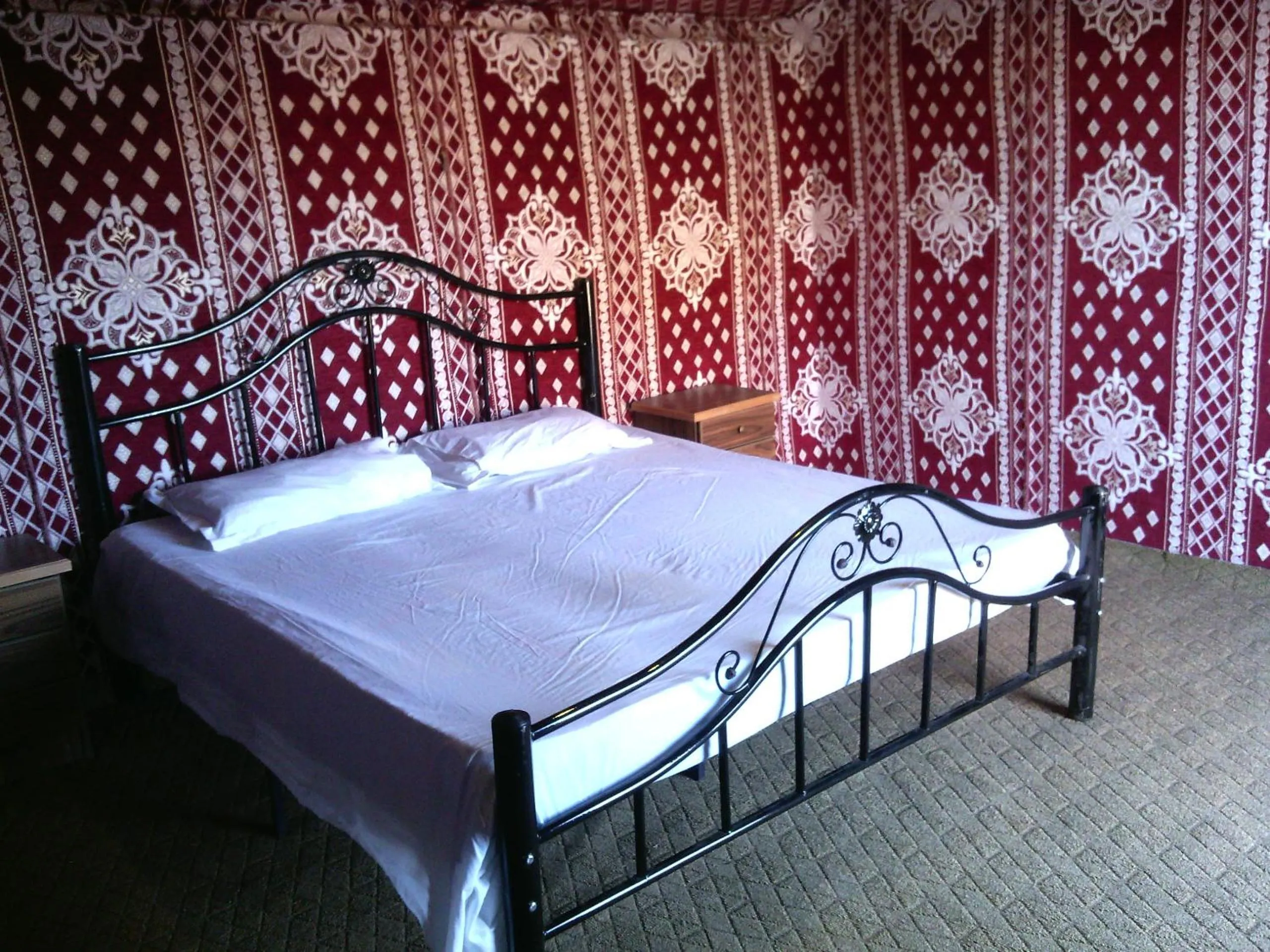 Bed in Obeid's Bedouin Life Camp
