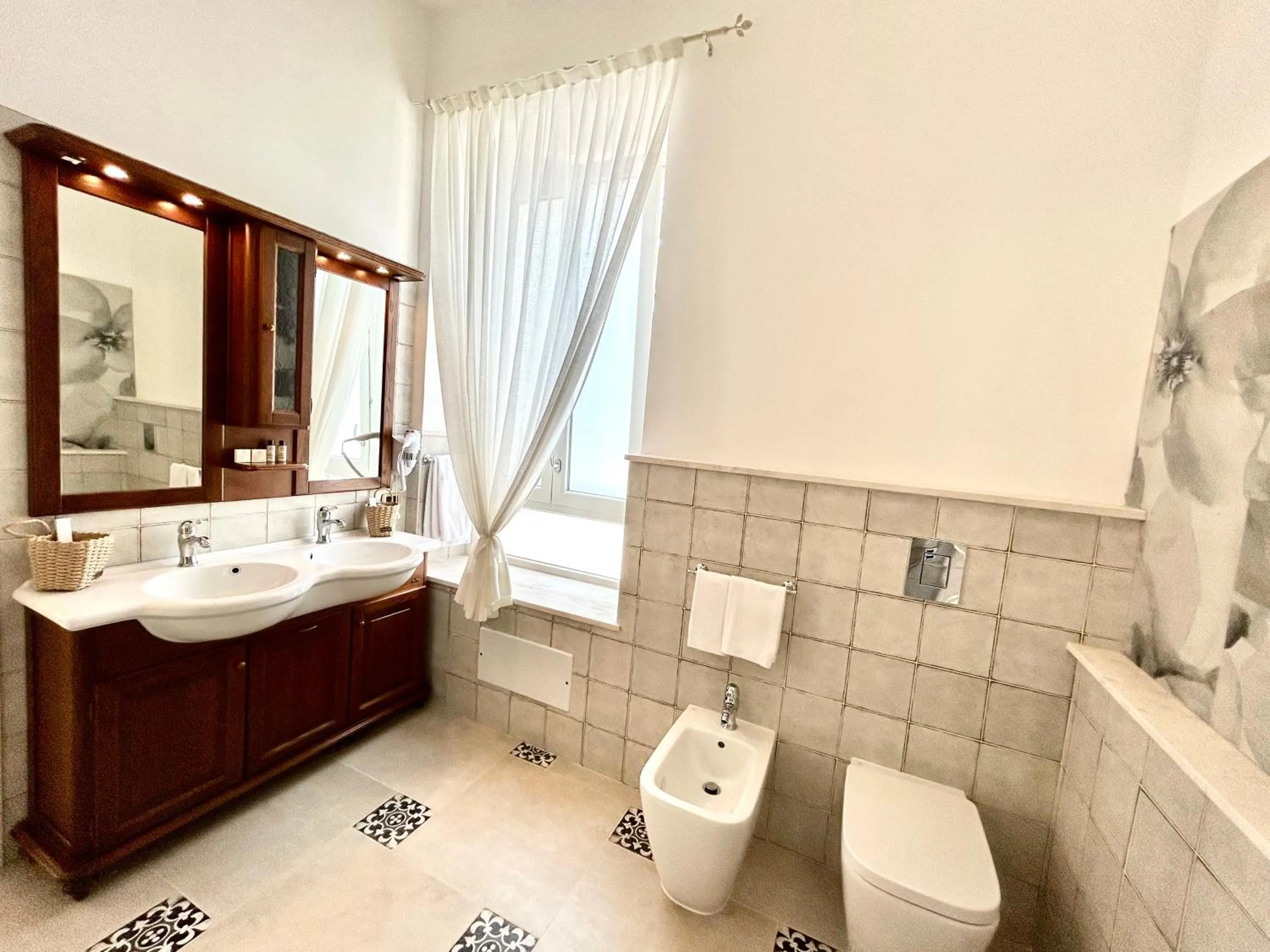 Bathroom in Villa Cavalieri Country Hotel