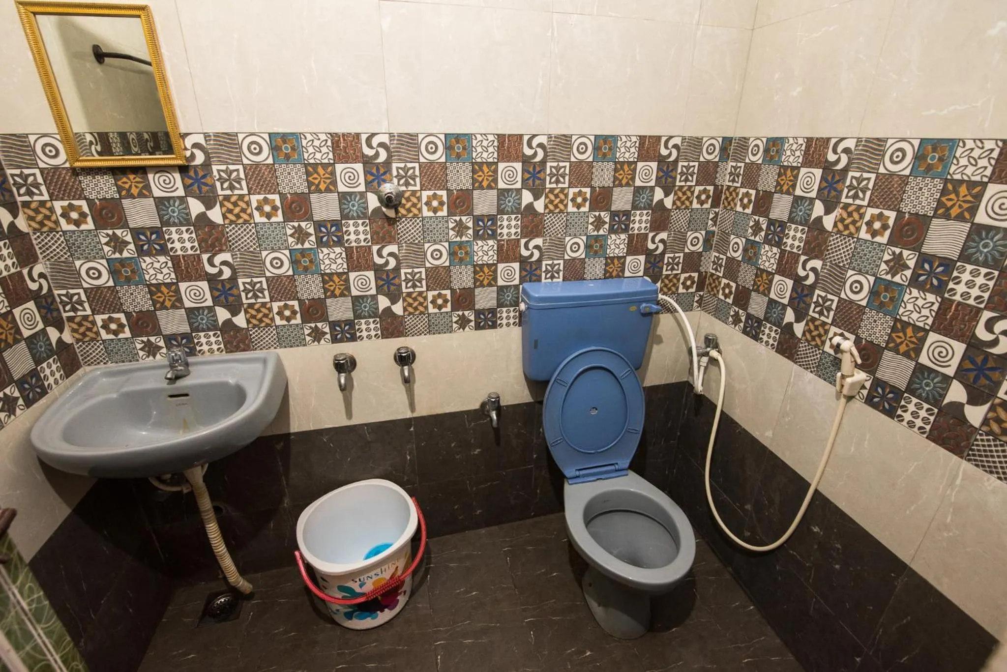Bathroom in Cheerful 2-bedroom near Auro Beach