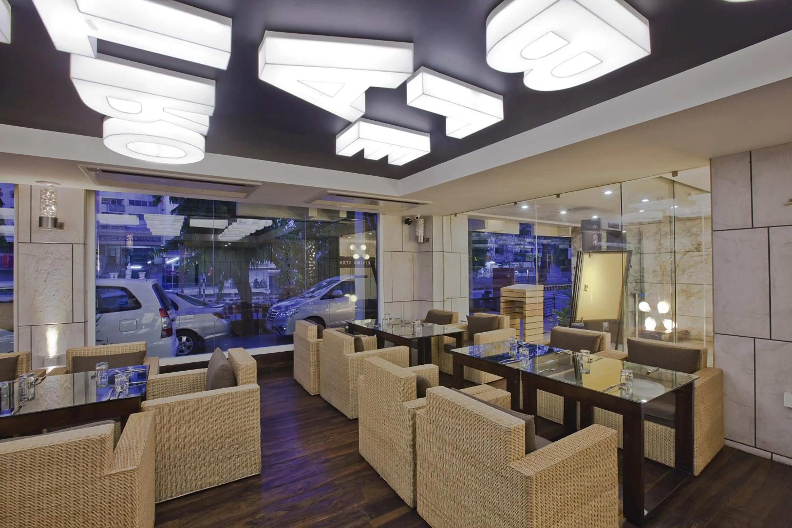 Restaurant/places to eat in Hotel El Dorado