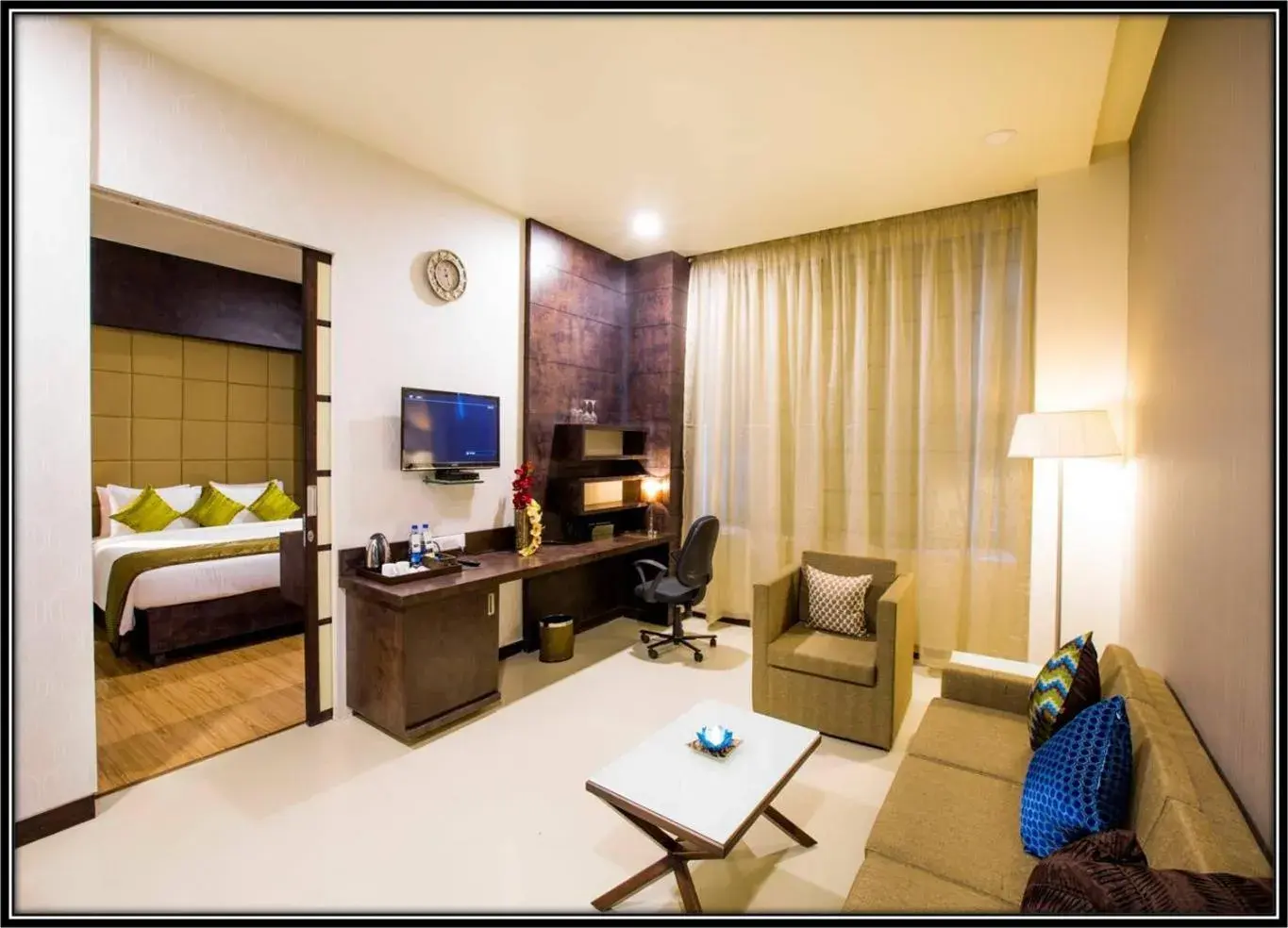 Living room, Bed in Regenta Central Grand Exotica Living room, Bed in Regenta Central Grand Exotica