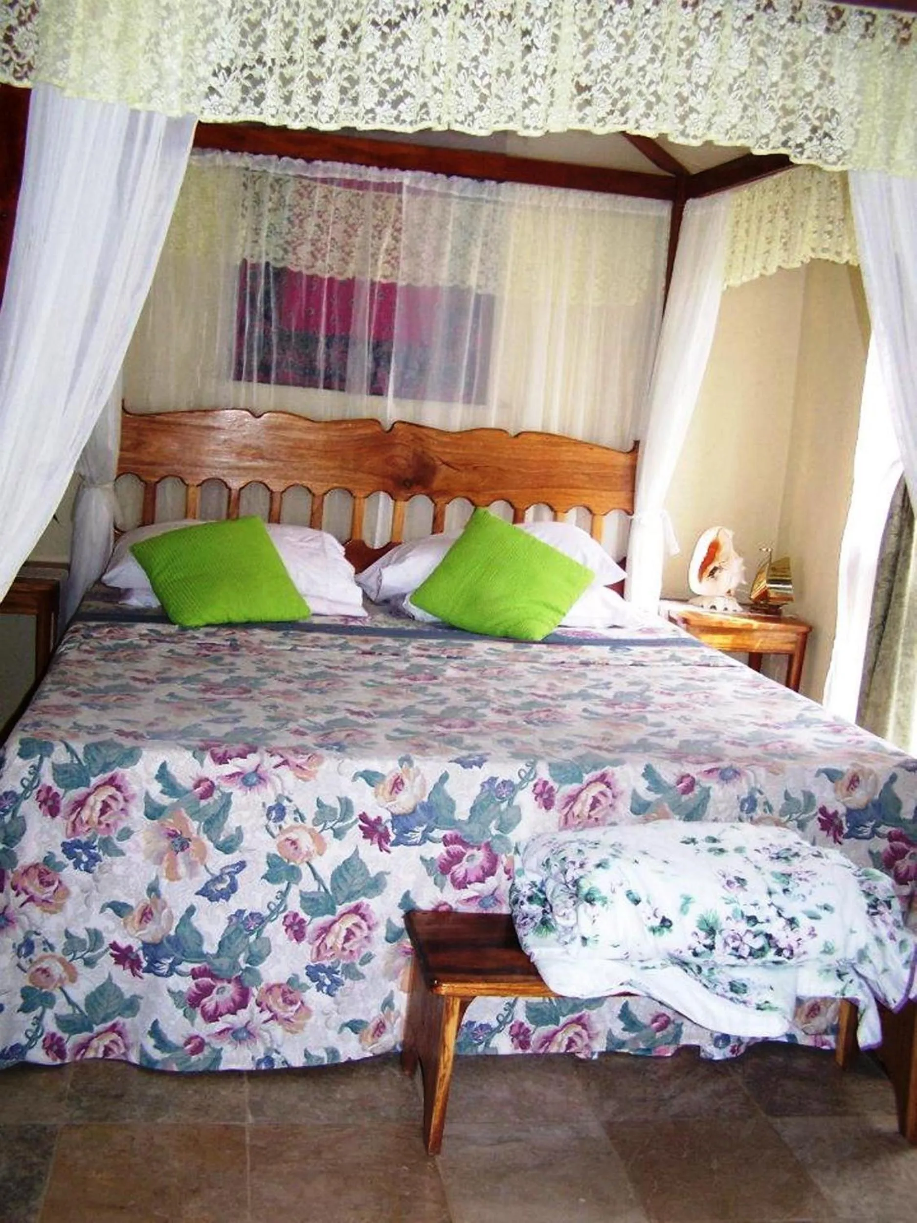 Bed in Lazi Beach Club Resort