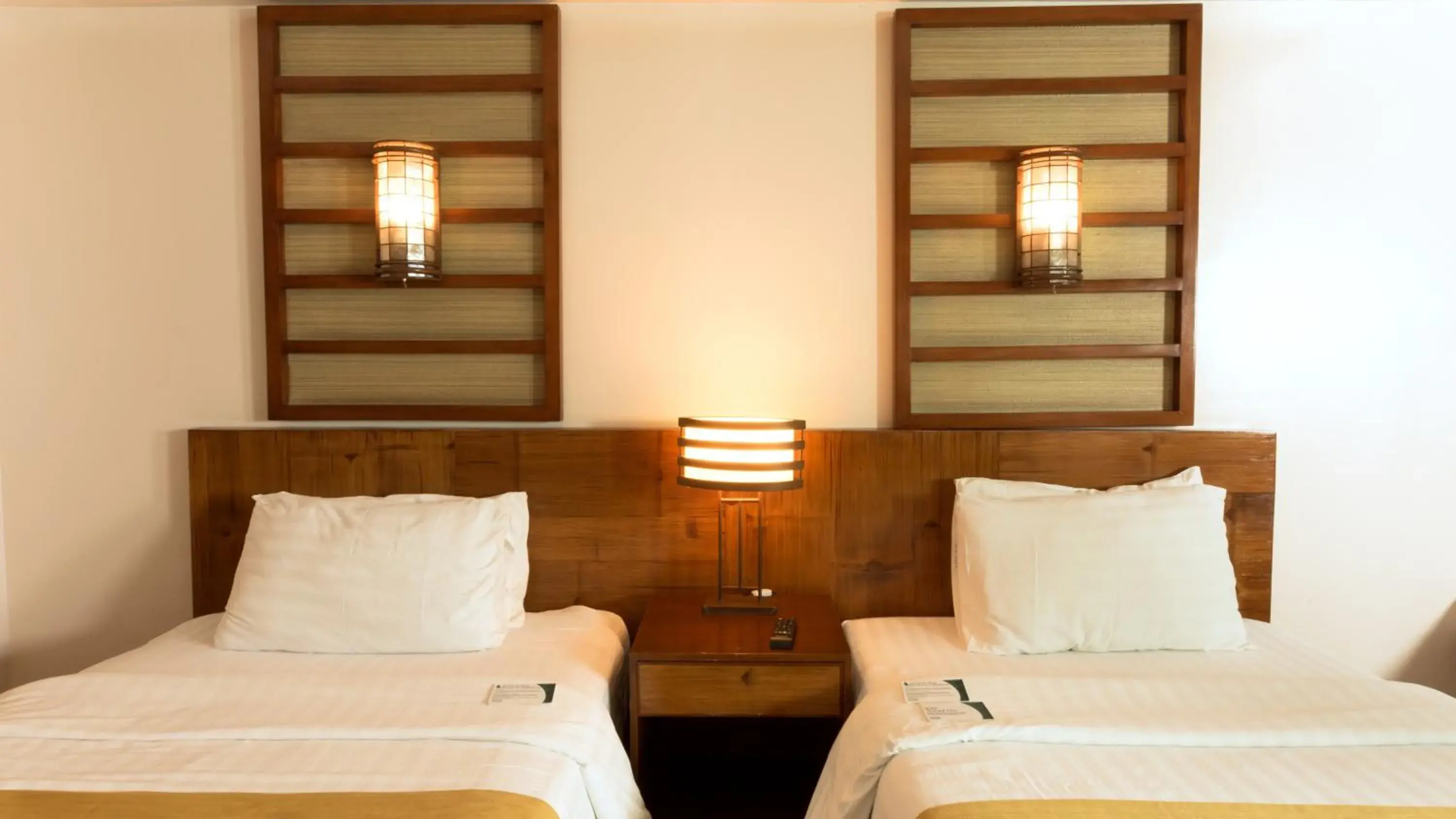 Bedroom, Bed in Canyon Cove Hotel and Spa Bedroom, Bed in Canyon Cove Hotel and Spa