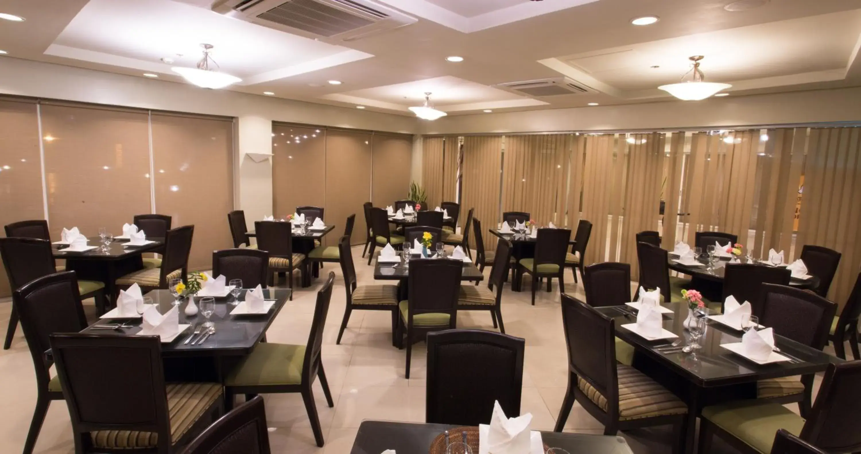 Restaurant/places to eat in Canyon Cove Hotel and Spa Restaurant/places to eat in Canyon Cove Hotel and Spa